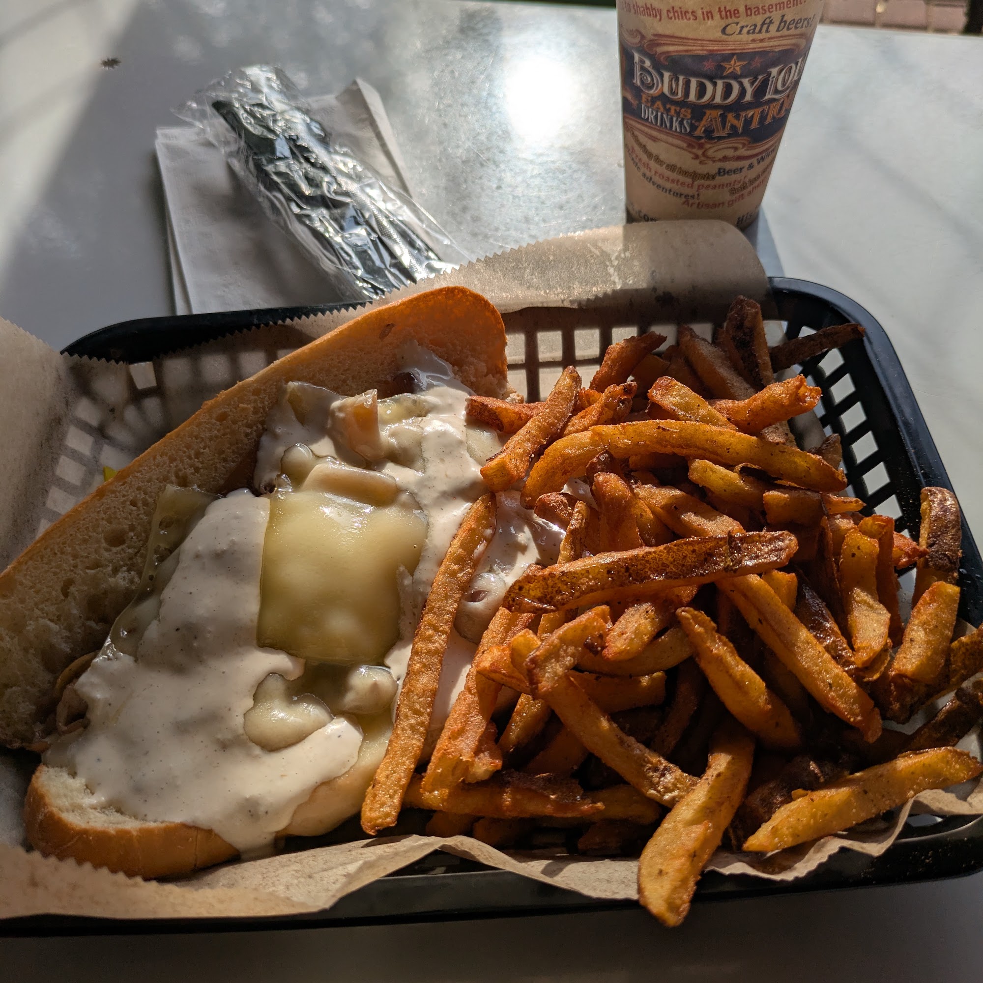 Dog-On Dining™ Hancock