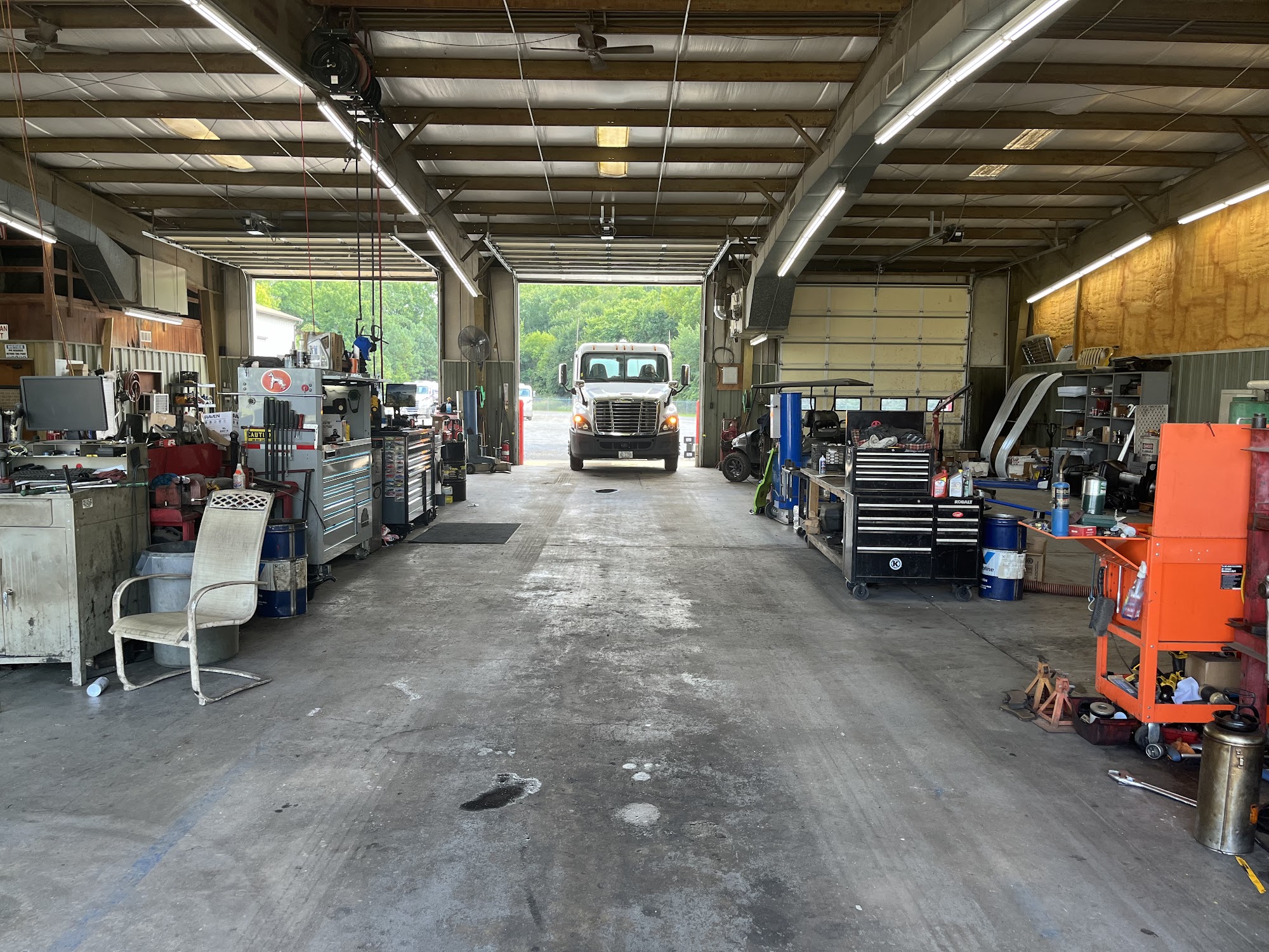 Eagle Transport Salisbury