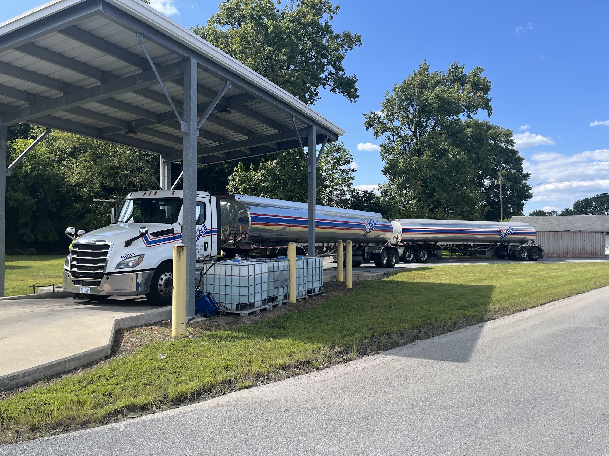 Eagle Transport Salisbury