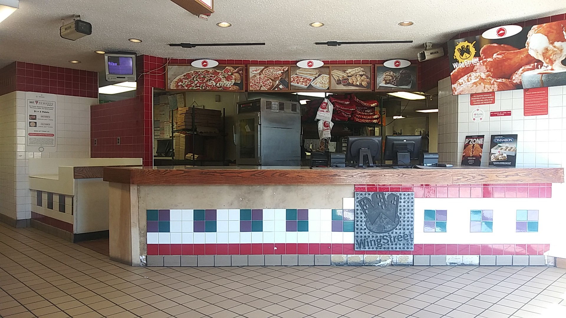 Pizza Hut