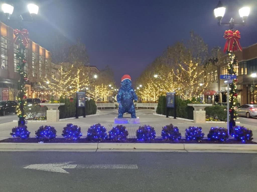 Christmas Decor by Watermark, LLC.