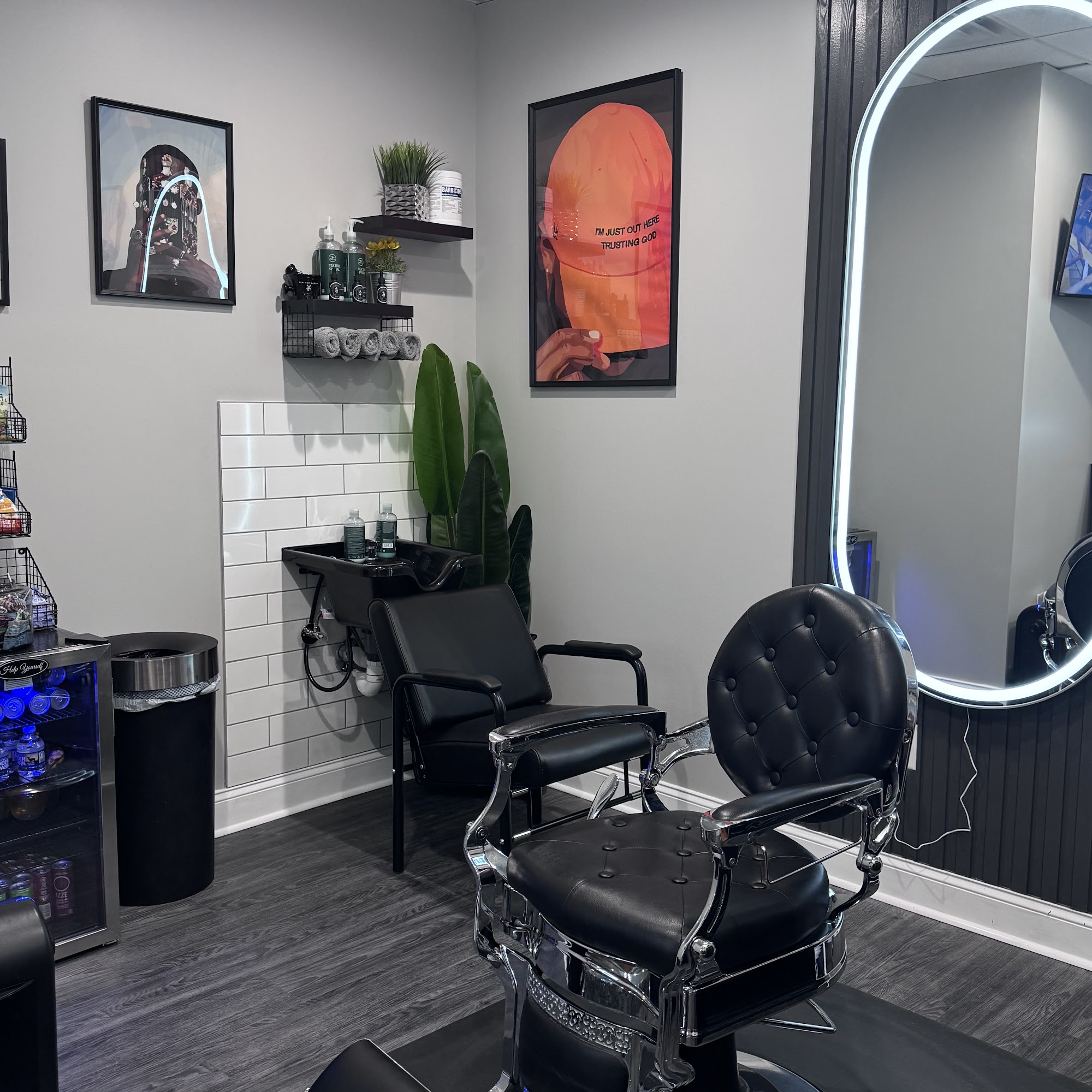 Barber N Blades by Naomi