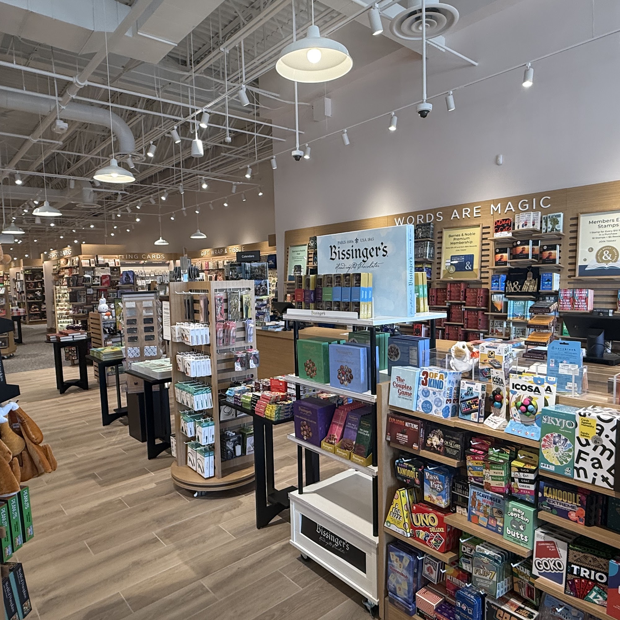 Barnes & Noble Pasadena