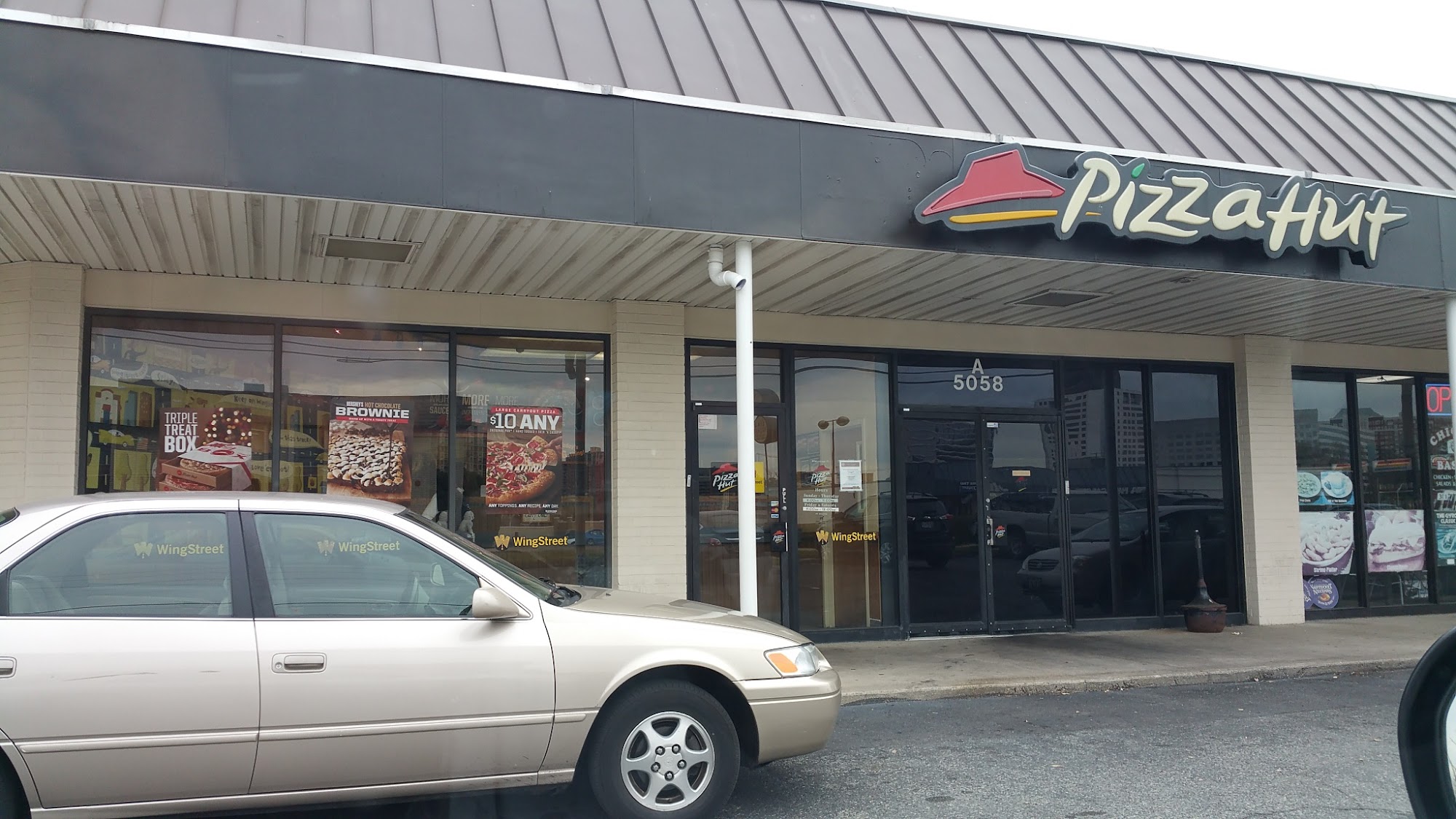 Pizza Hut
