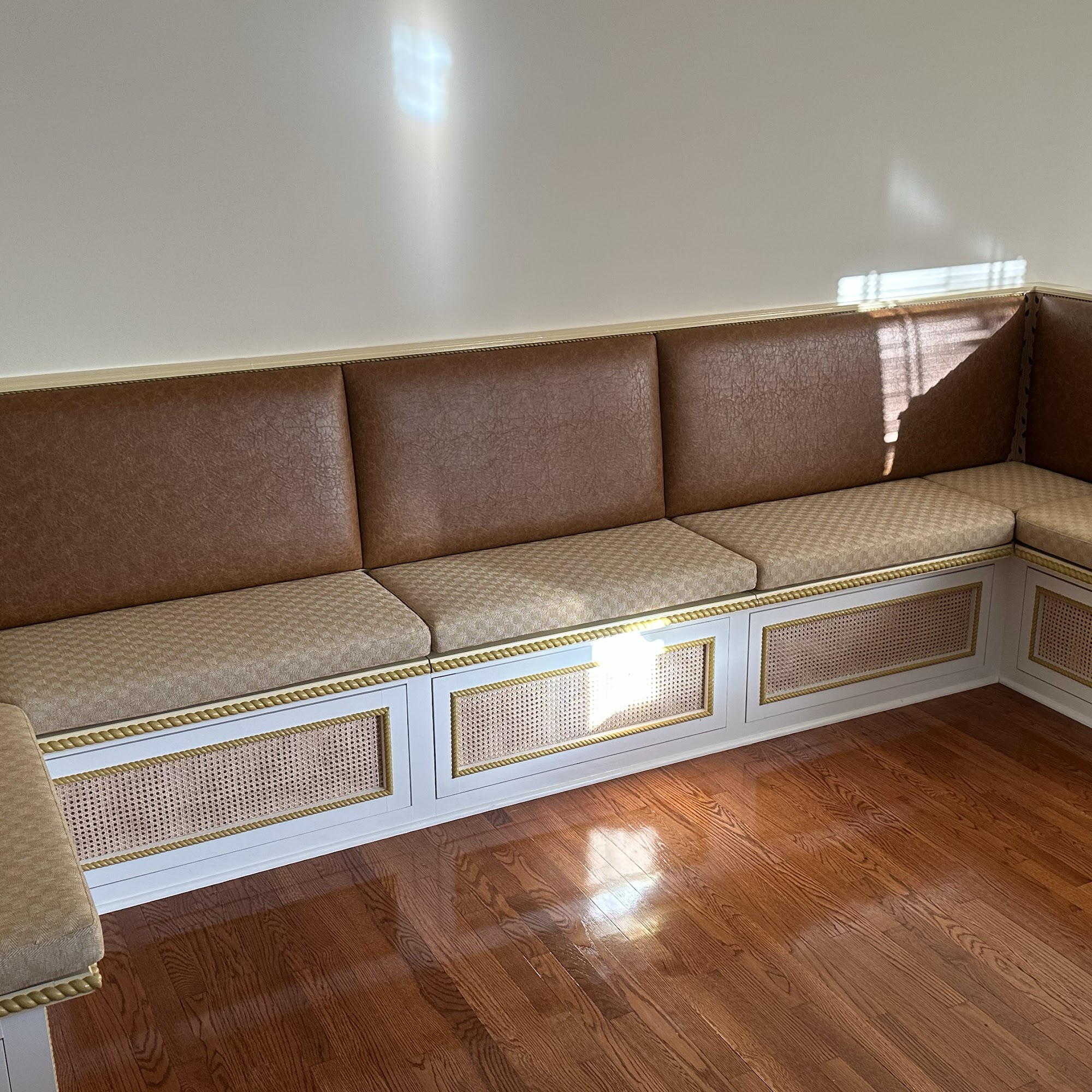 J.A.UPHOLSTERY DOCTOR LLC Rockville
