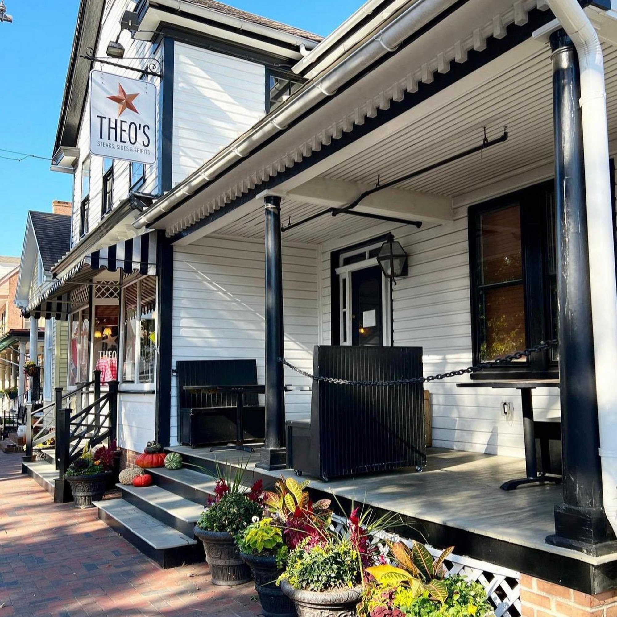 Theo's Steaks, Sides & Spirits - St. Michaels Saint Michaels