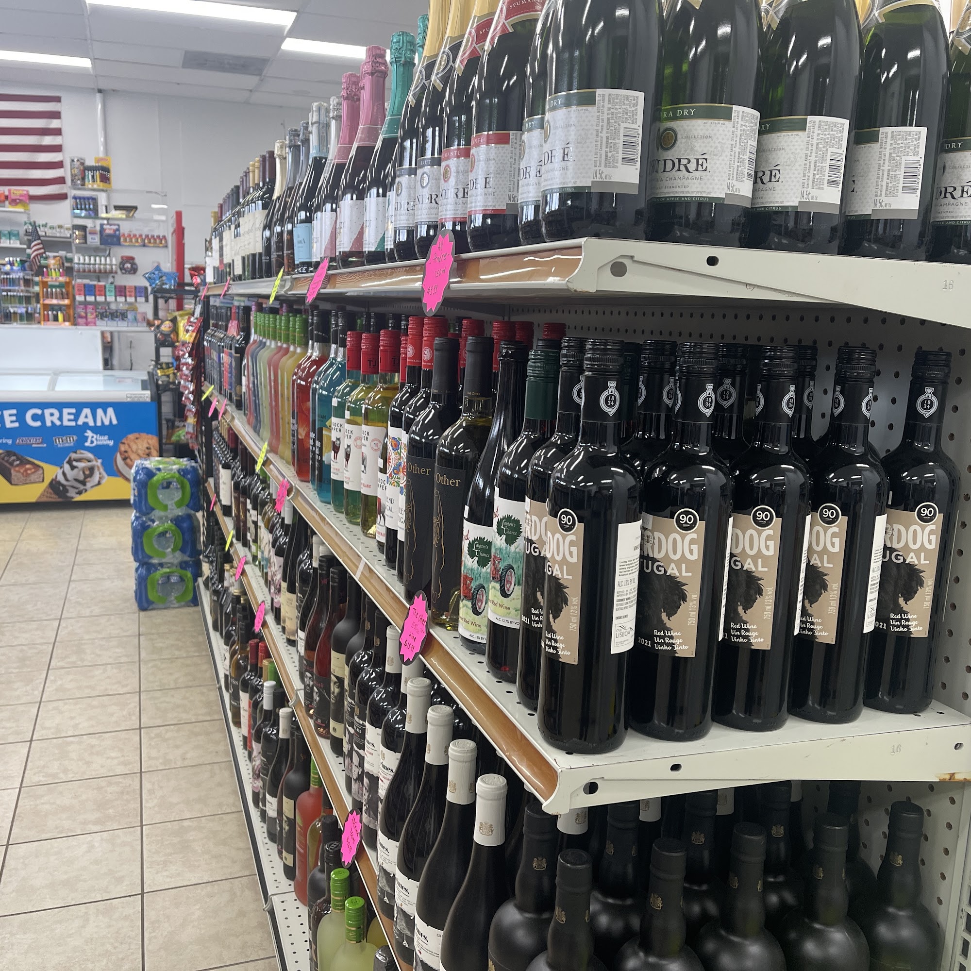 Riverside Market- Convenience Store, wine Beer & Live Bait
