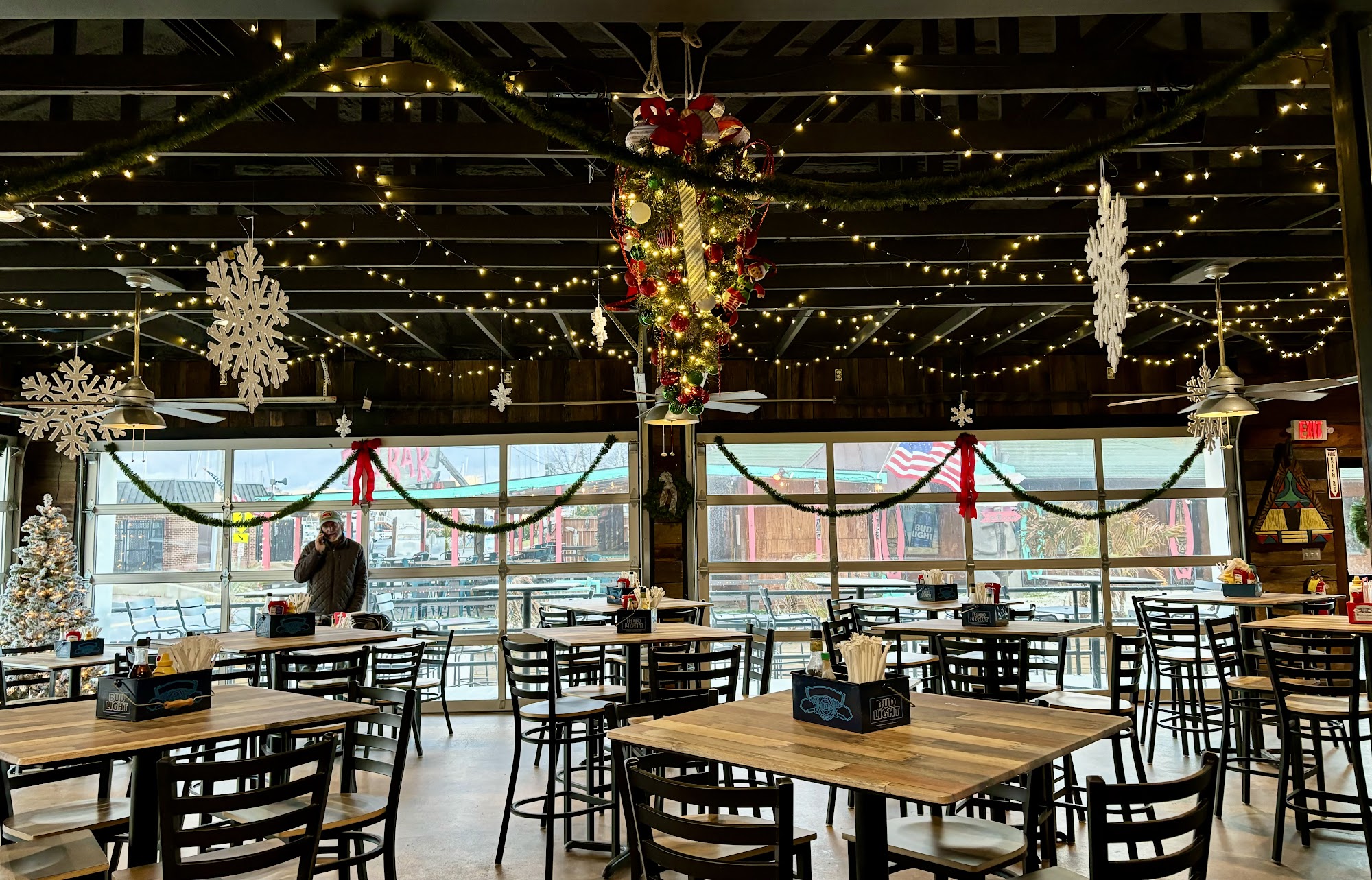 Tiki Bar & Grill Solomons Island MD Solomons