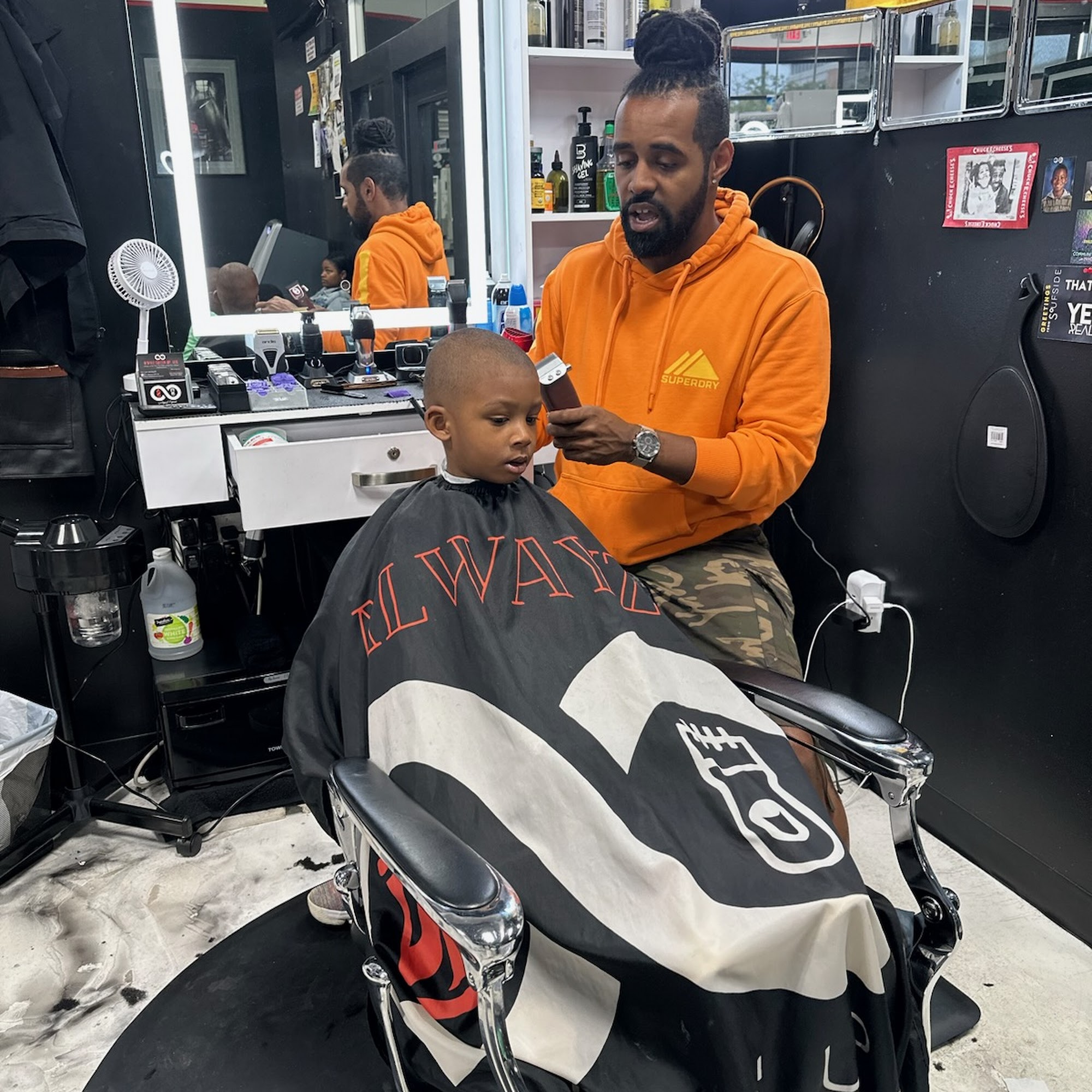 Alwayz Cuttin Up. LLC - Master Barber 3028 Waldorf Market Pl, Waldorf Maryland 20603