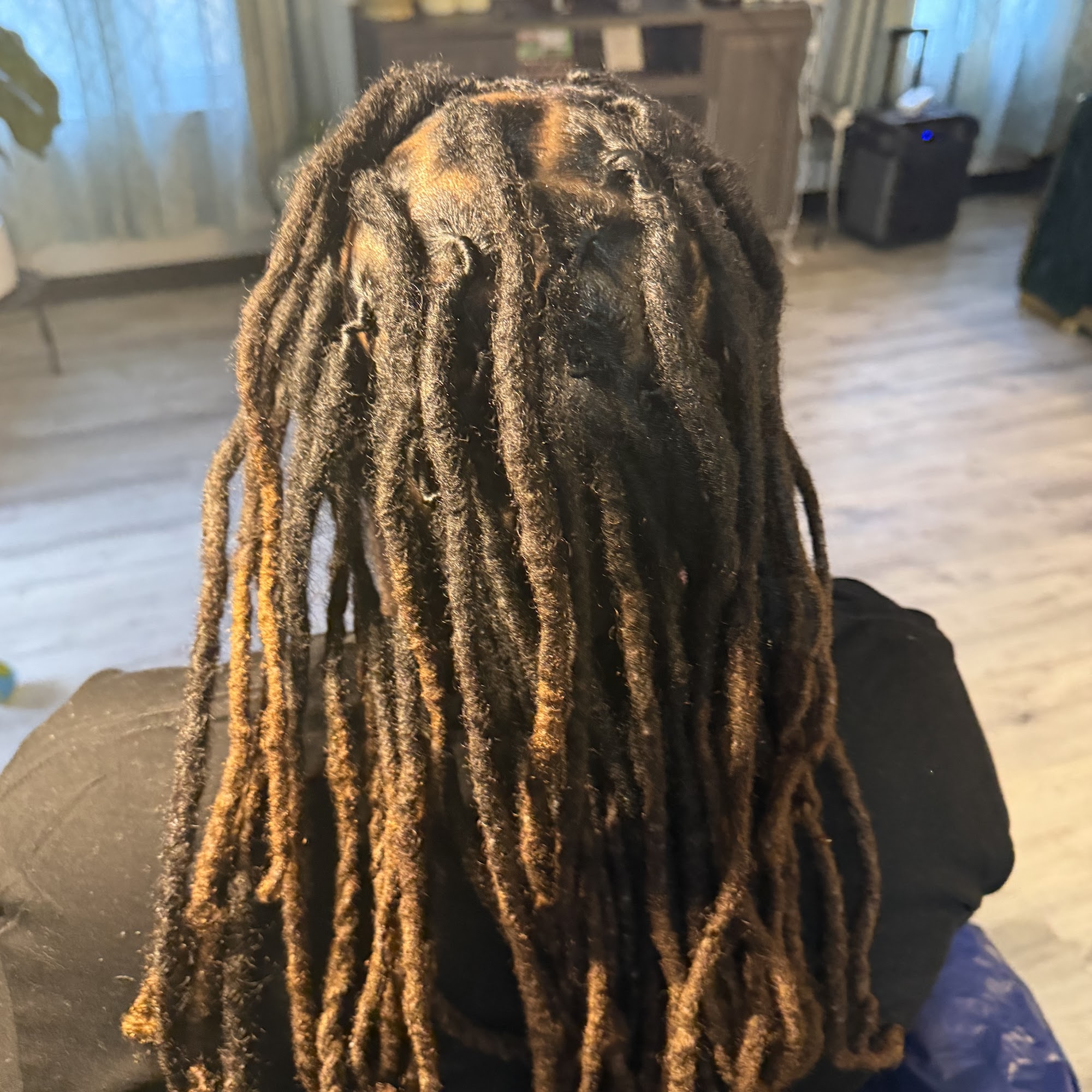 Déjá vu Honey locs 21 Industrial Park Dr, Waldorf Maryland 20602