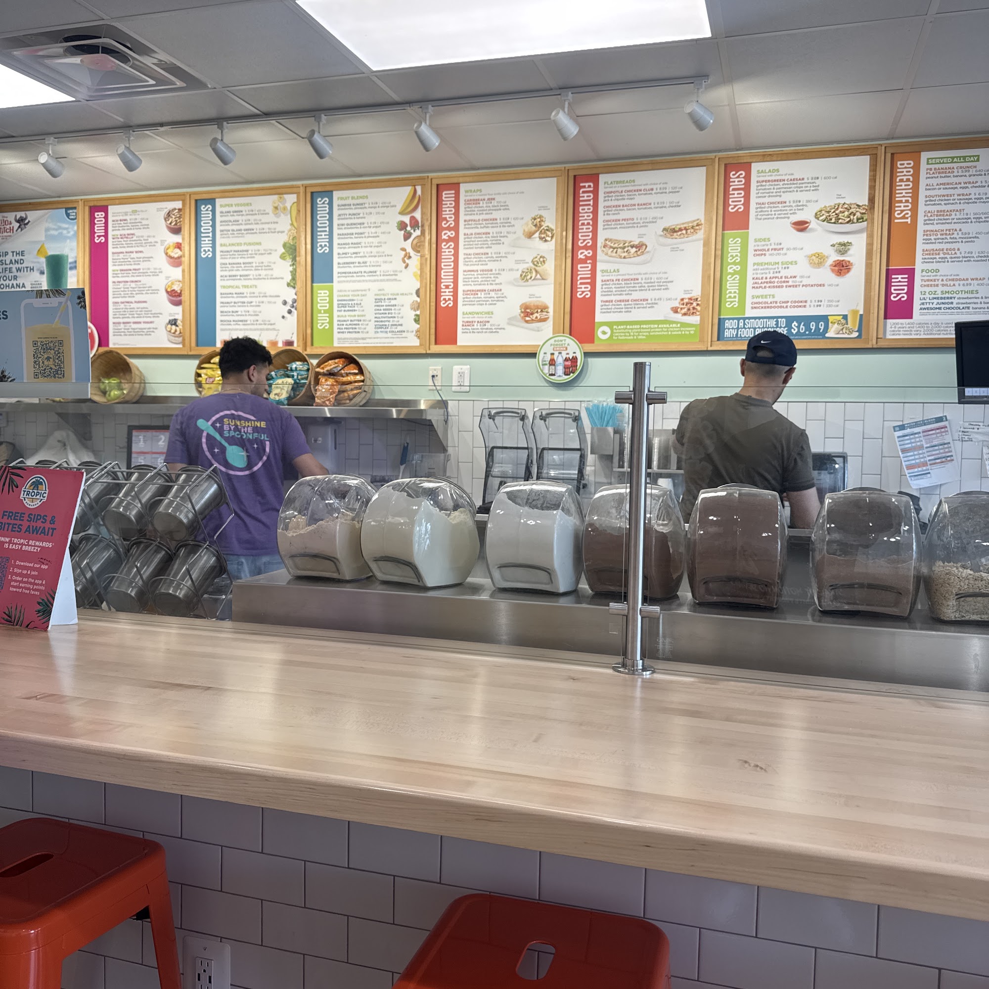 Tropical Smoothie Cafe