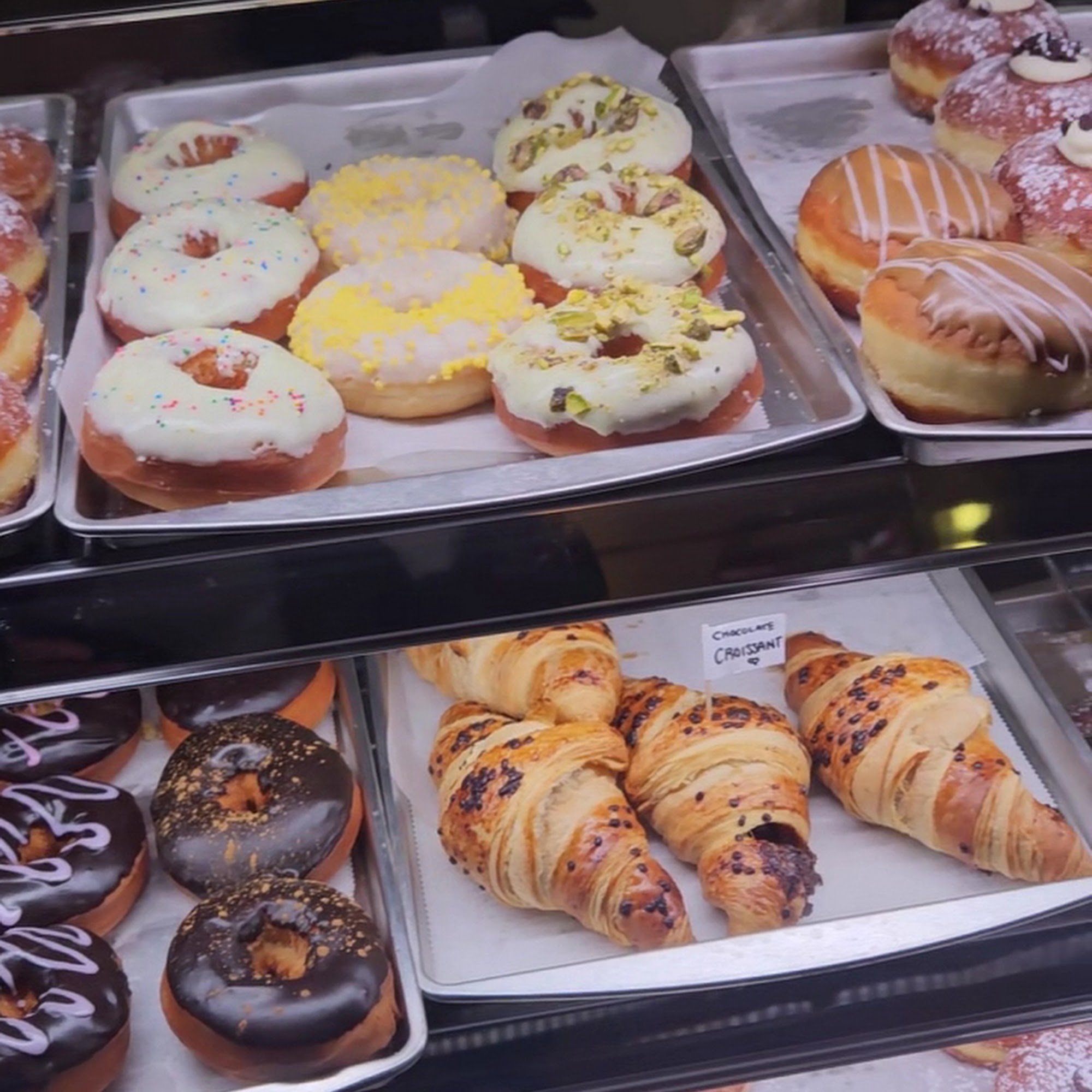 Enzo Benzo Specialty Donuts Berwick