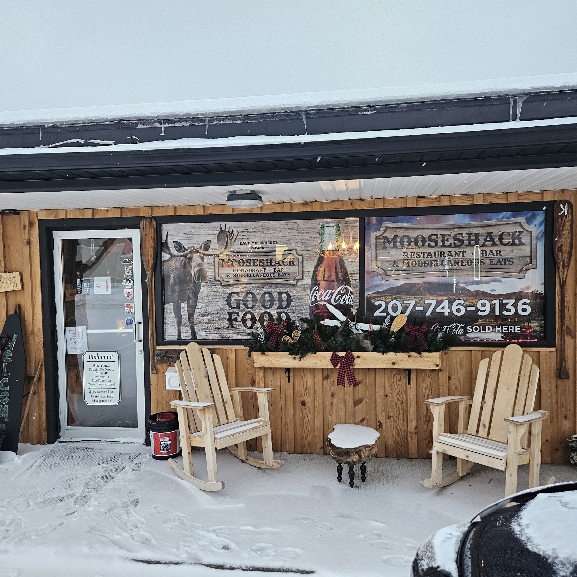 Mooseshack 114 Main St, East Millinocket