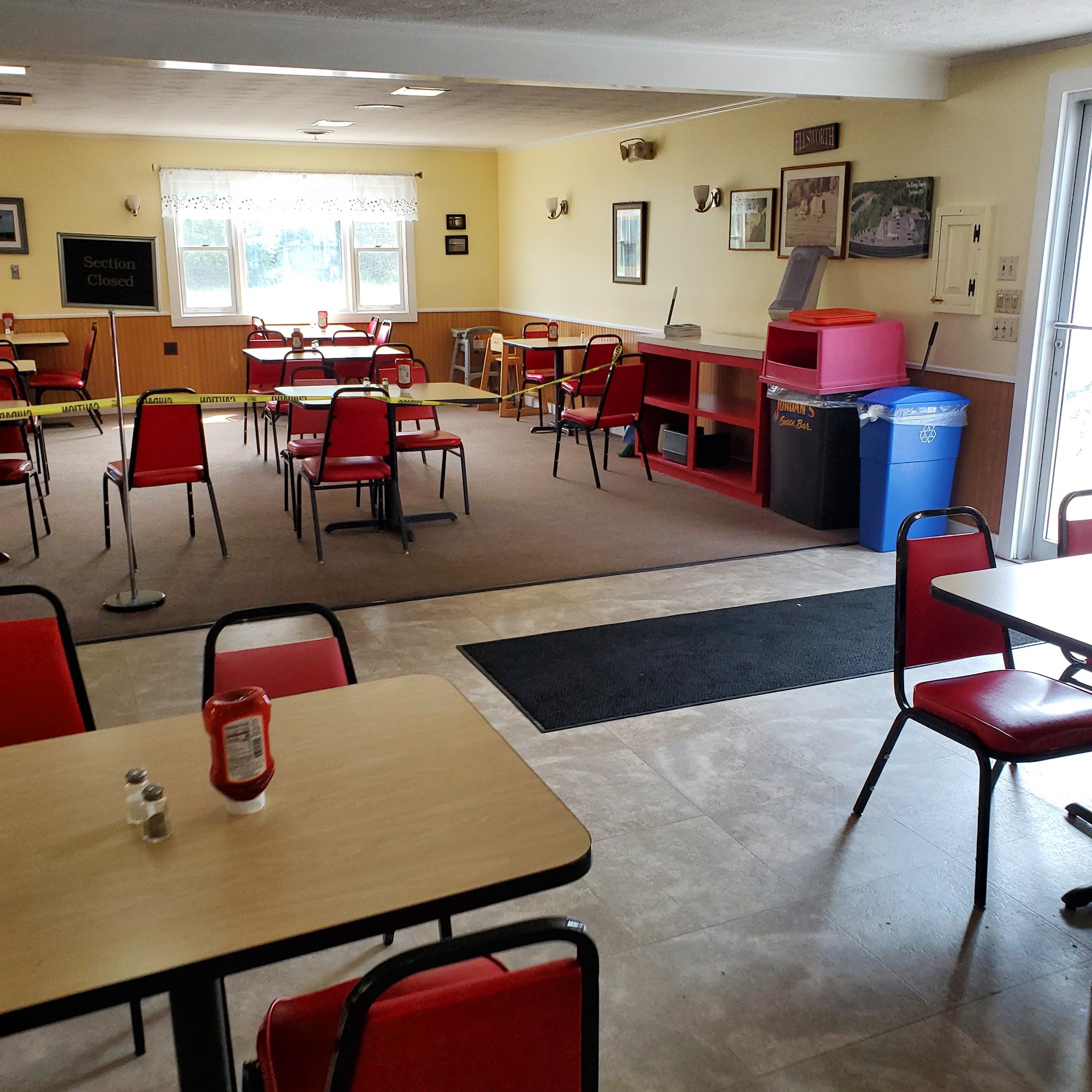 Jordan's Snack Bar Ellsworth