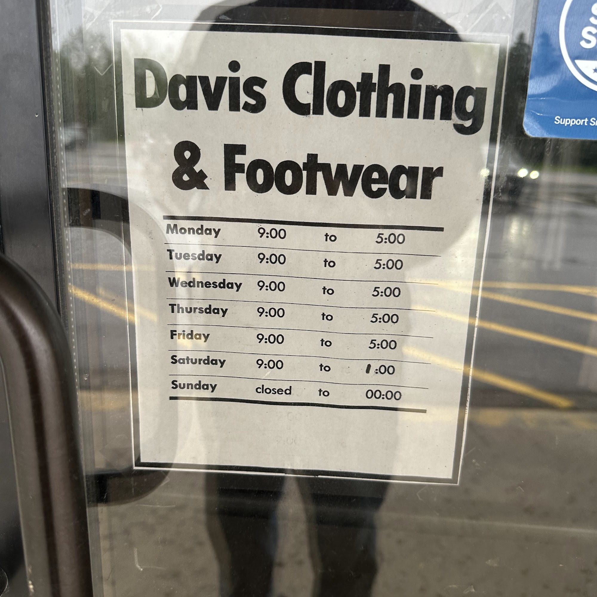 Davis Clothing & Footwear Madawaska