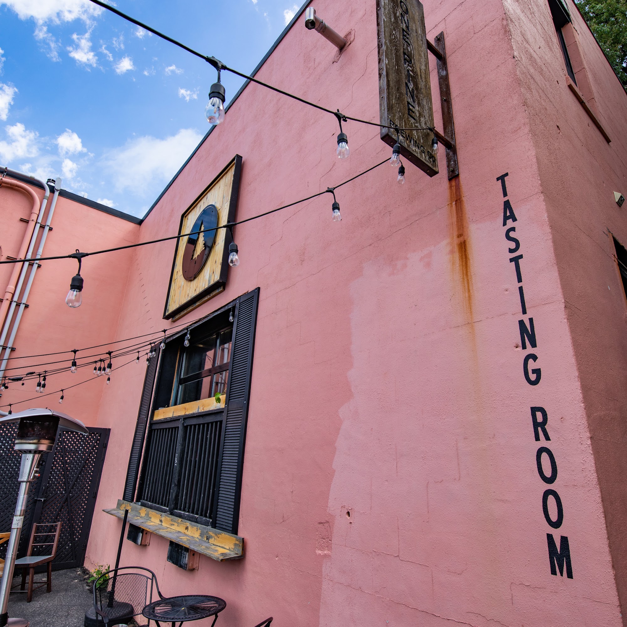 Lone Pine Brewing Company Portland