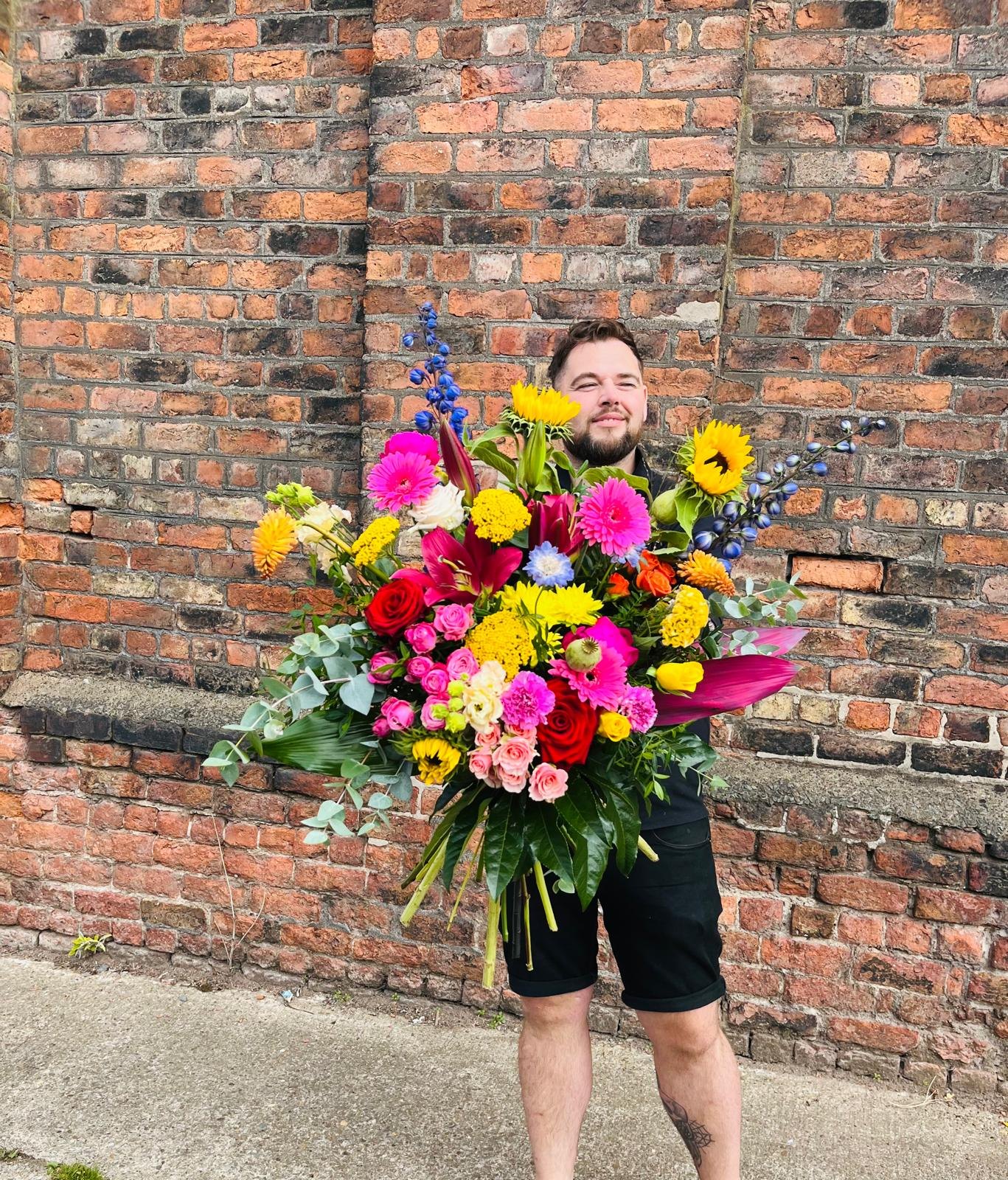 Fishlocks Flowers | Online Flower Delivery shop in Liverpool, UK