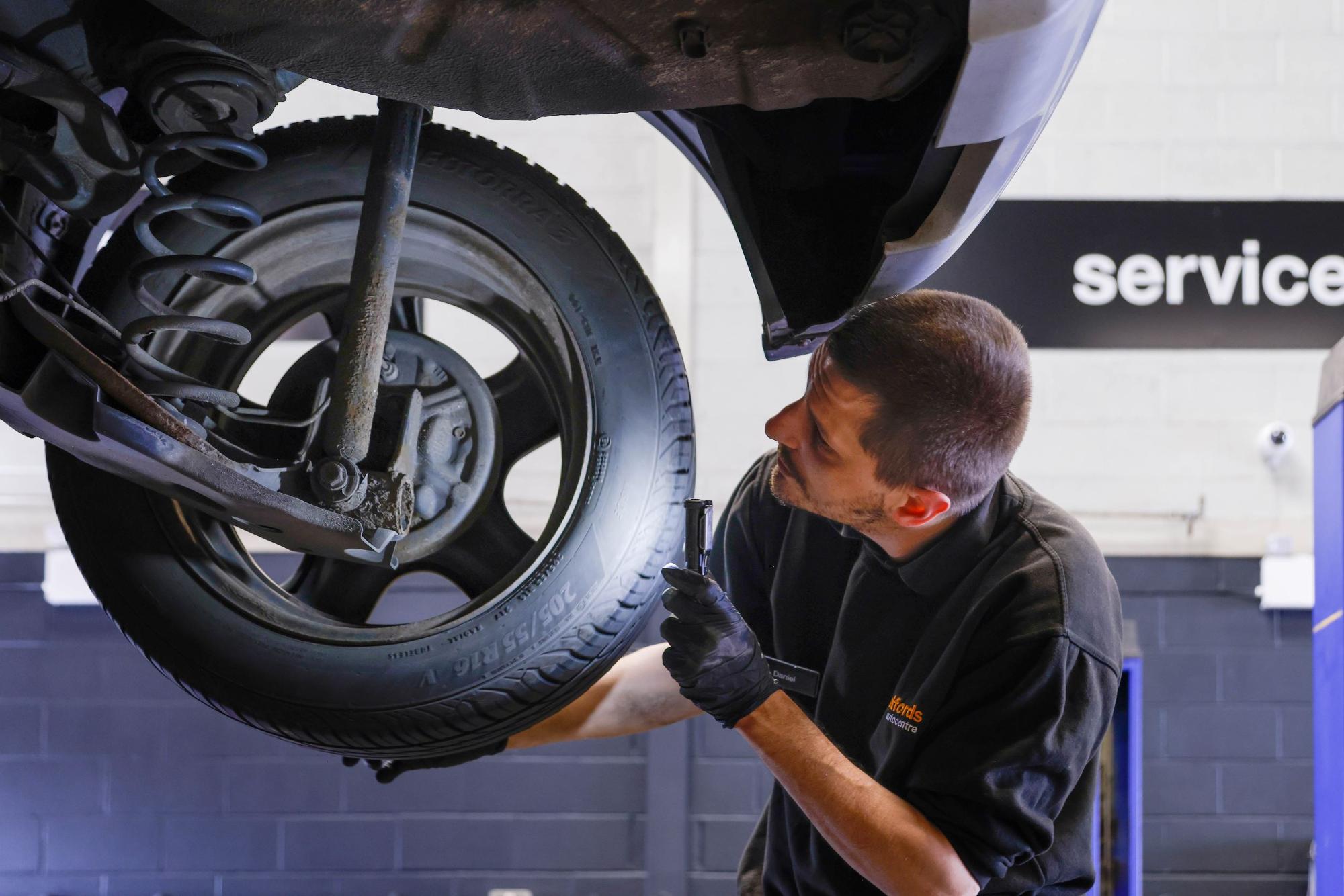 Halfords Autocentre Liverpool