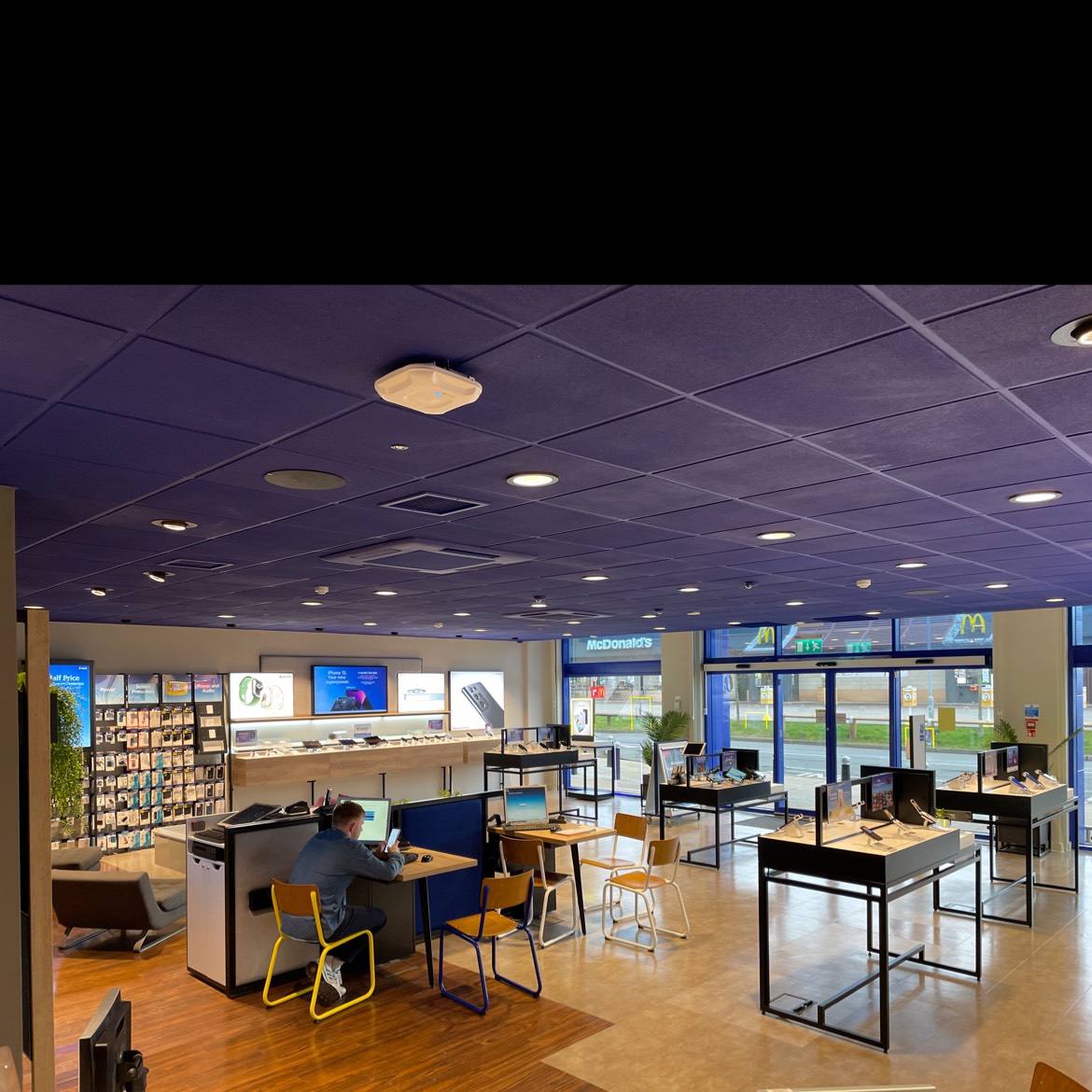 O2 Shop Liverpool - New Mersey