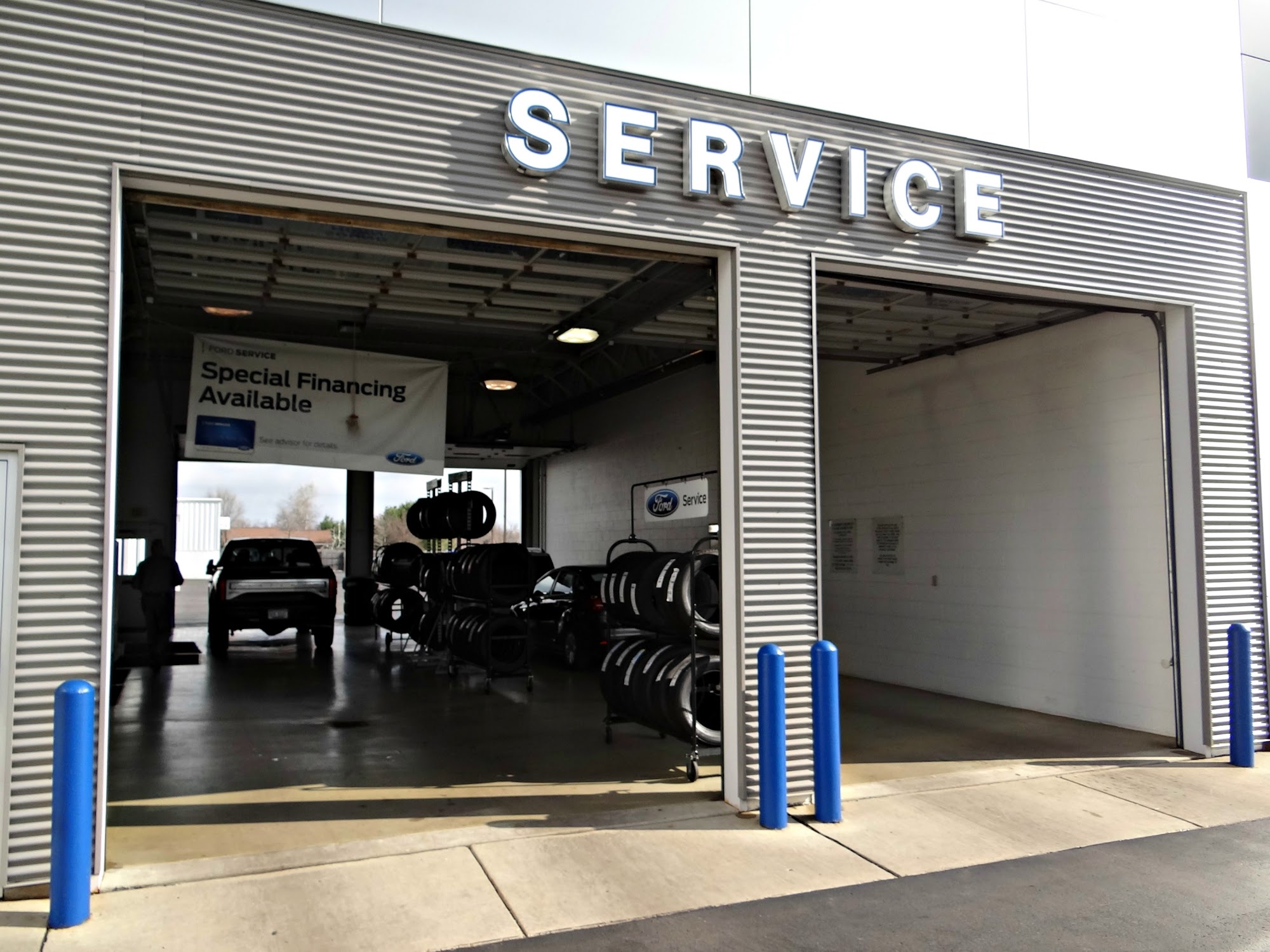 Bell Ford, Inc. Service Adrian