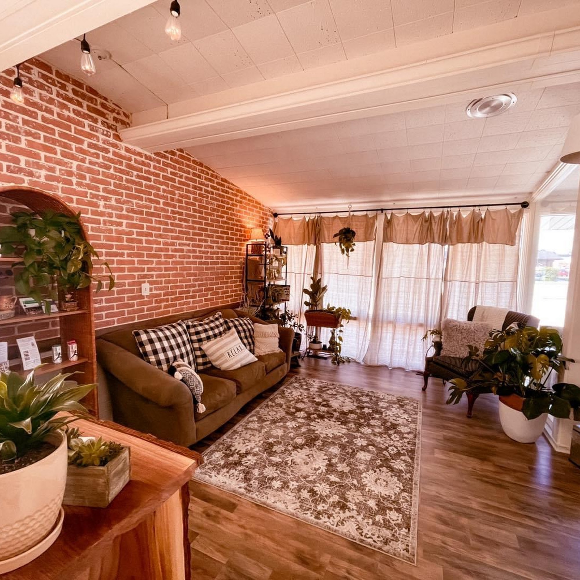 Wounded Healer Massage + Wellness LLC 750 High St, Adrian Michigan 49221