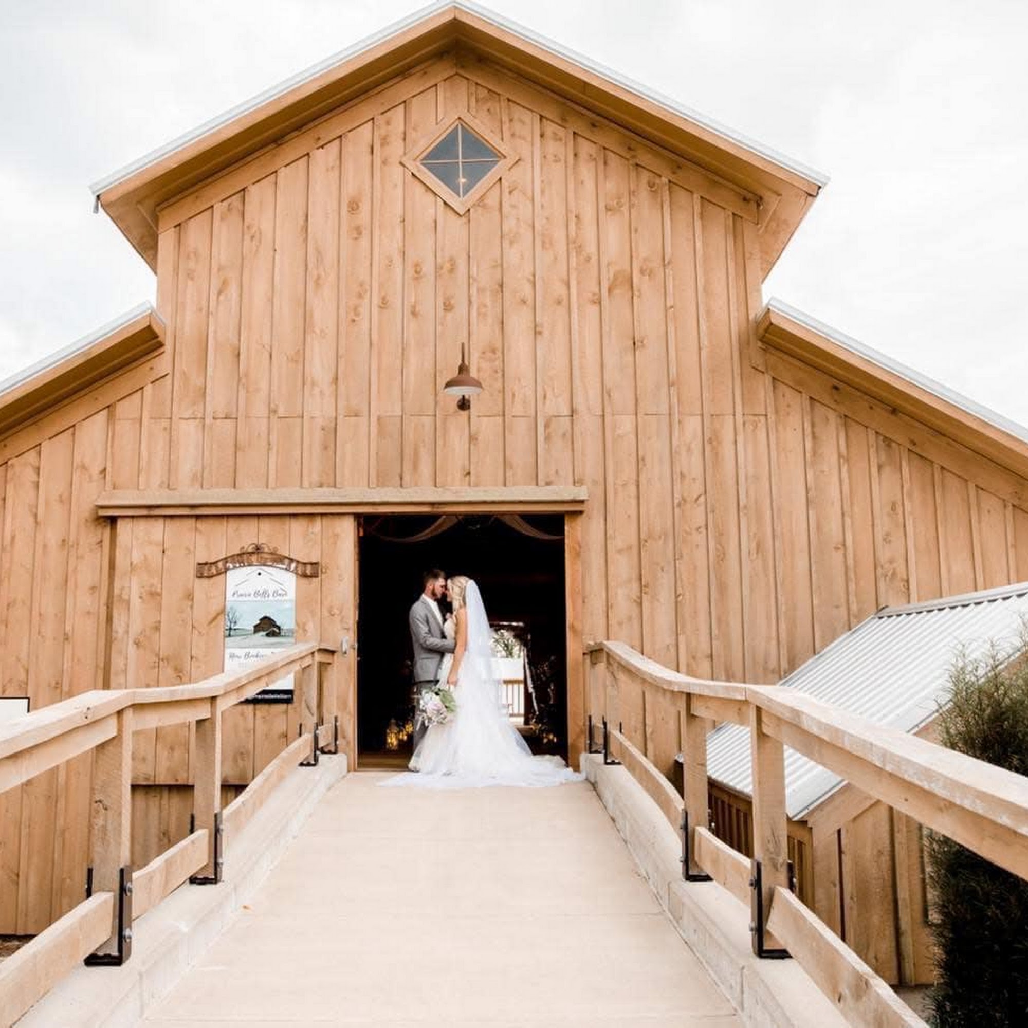 Prairie Bells Barn Belding