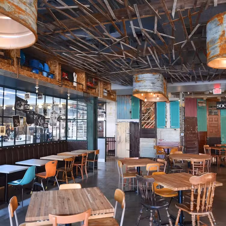 Photo credit: opentable