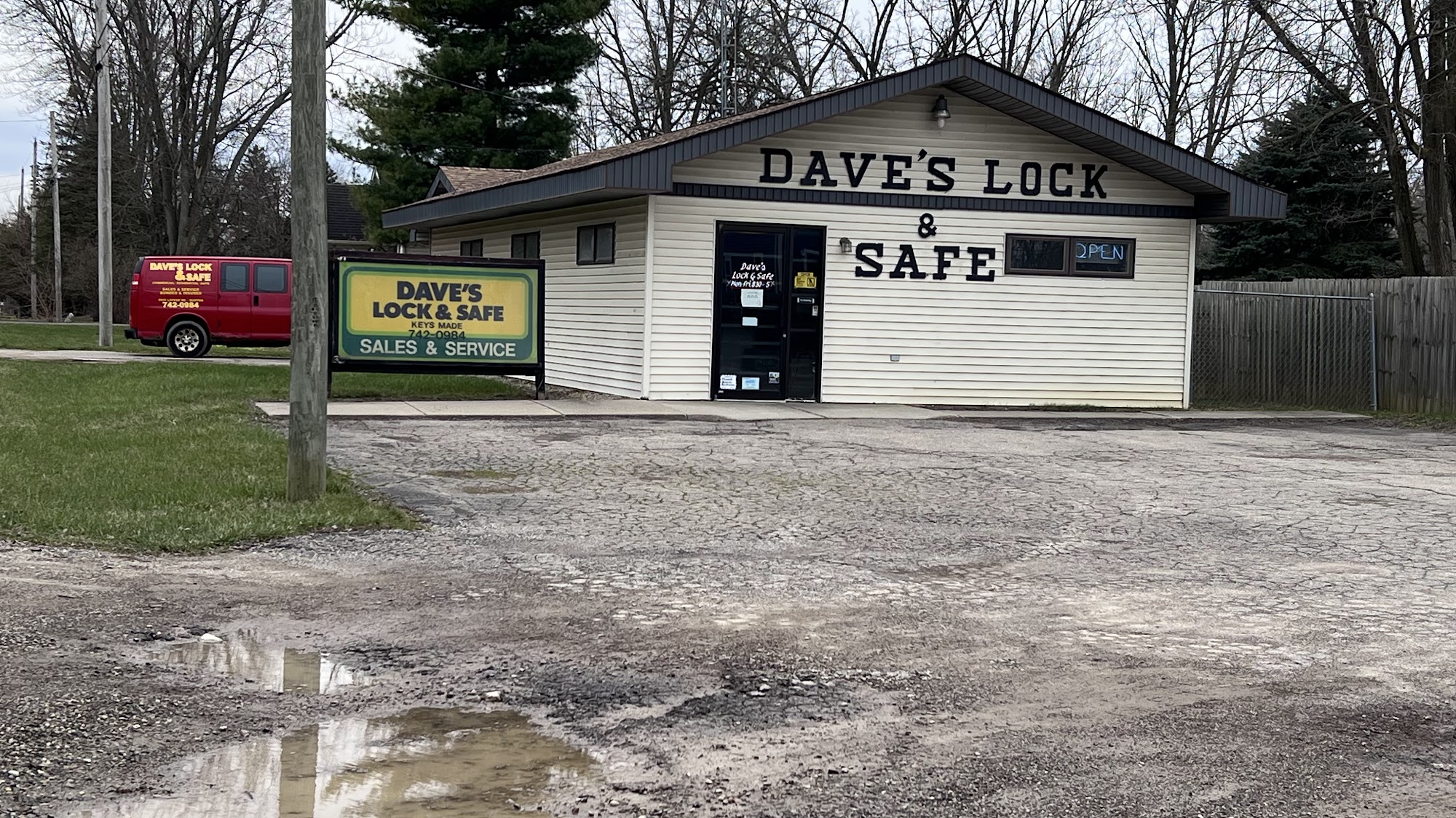 Dave's Lock & Safe