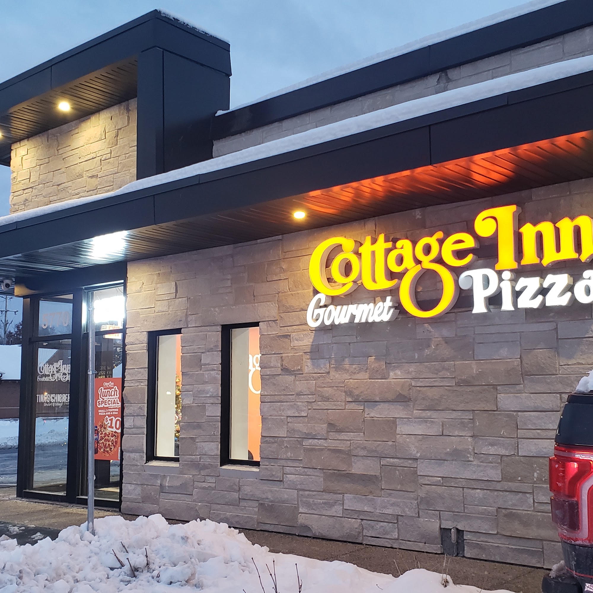 Cottage Inn Pizza Clarkston