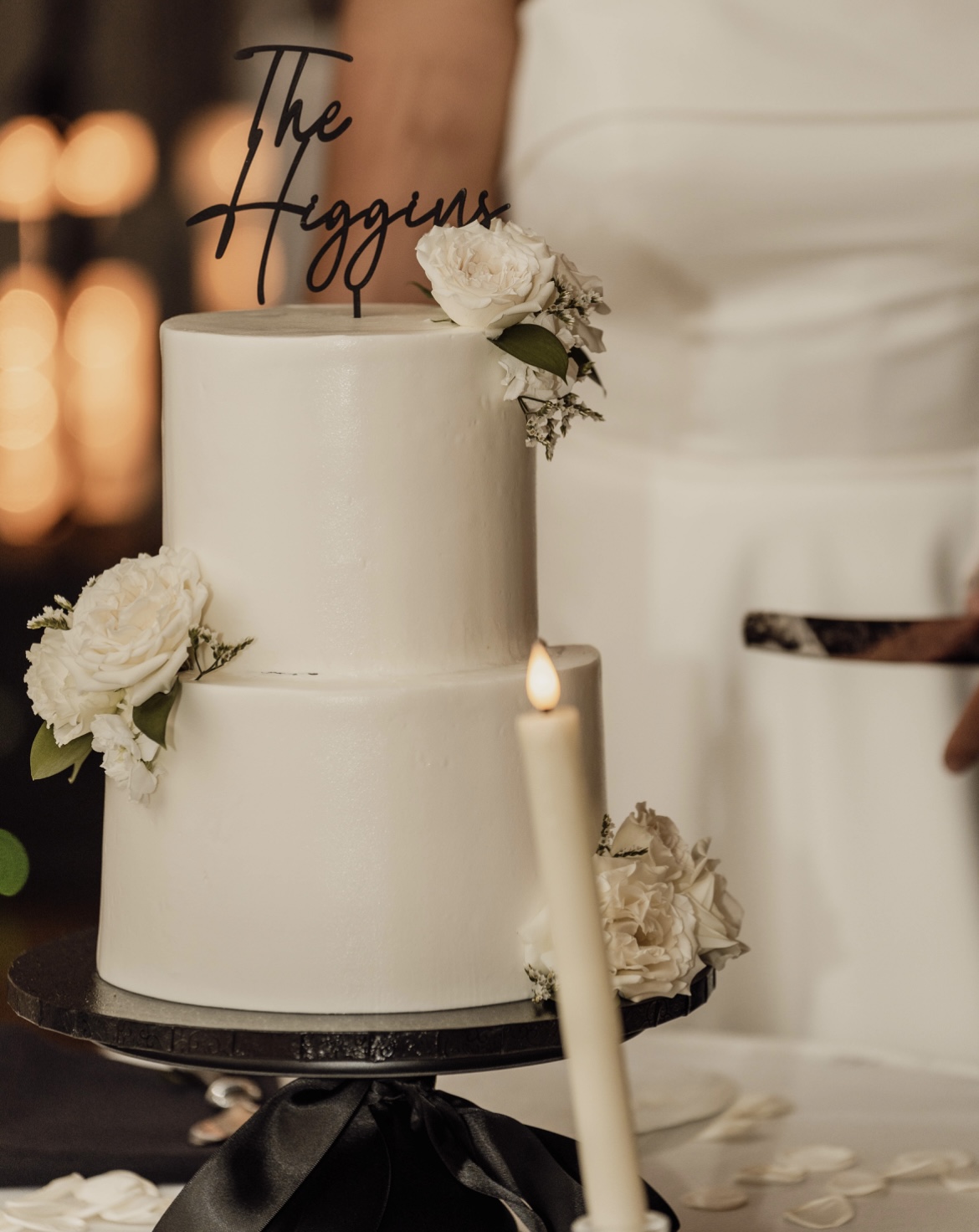 Red Velvet Cakes & Pastries Menu