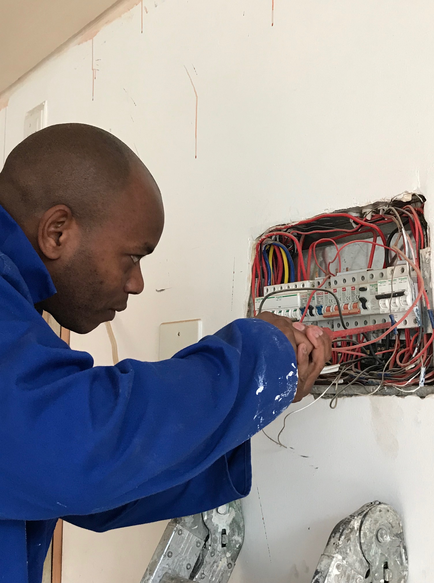 J/Zac Electrical 2615 Bailey St, Dearborn Michigan 48124