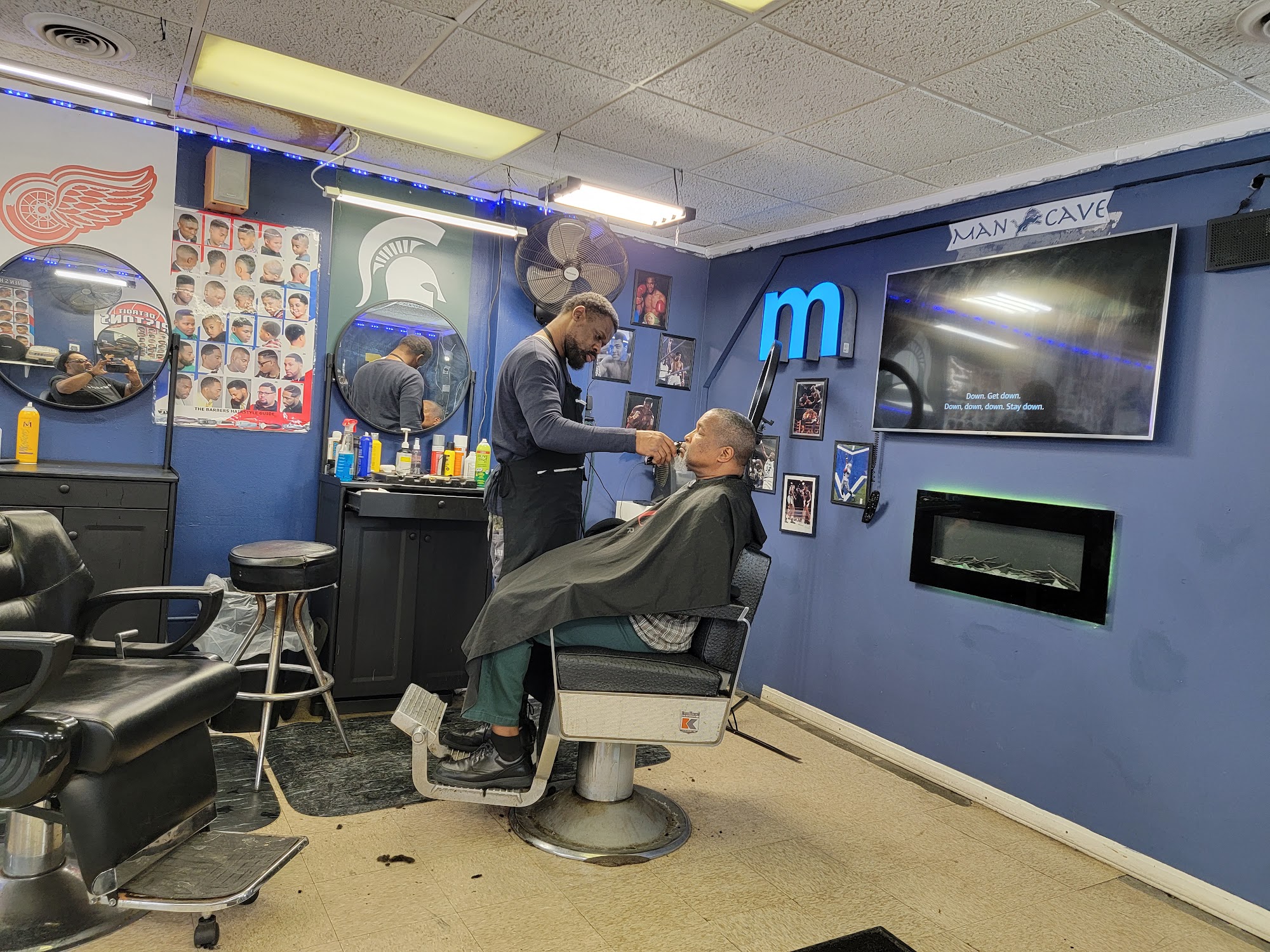 Mac's 2 Supercuts Beauty And Barber Shop 11128, Detroit Michigan 48224