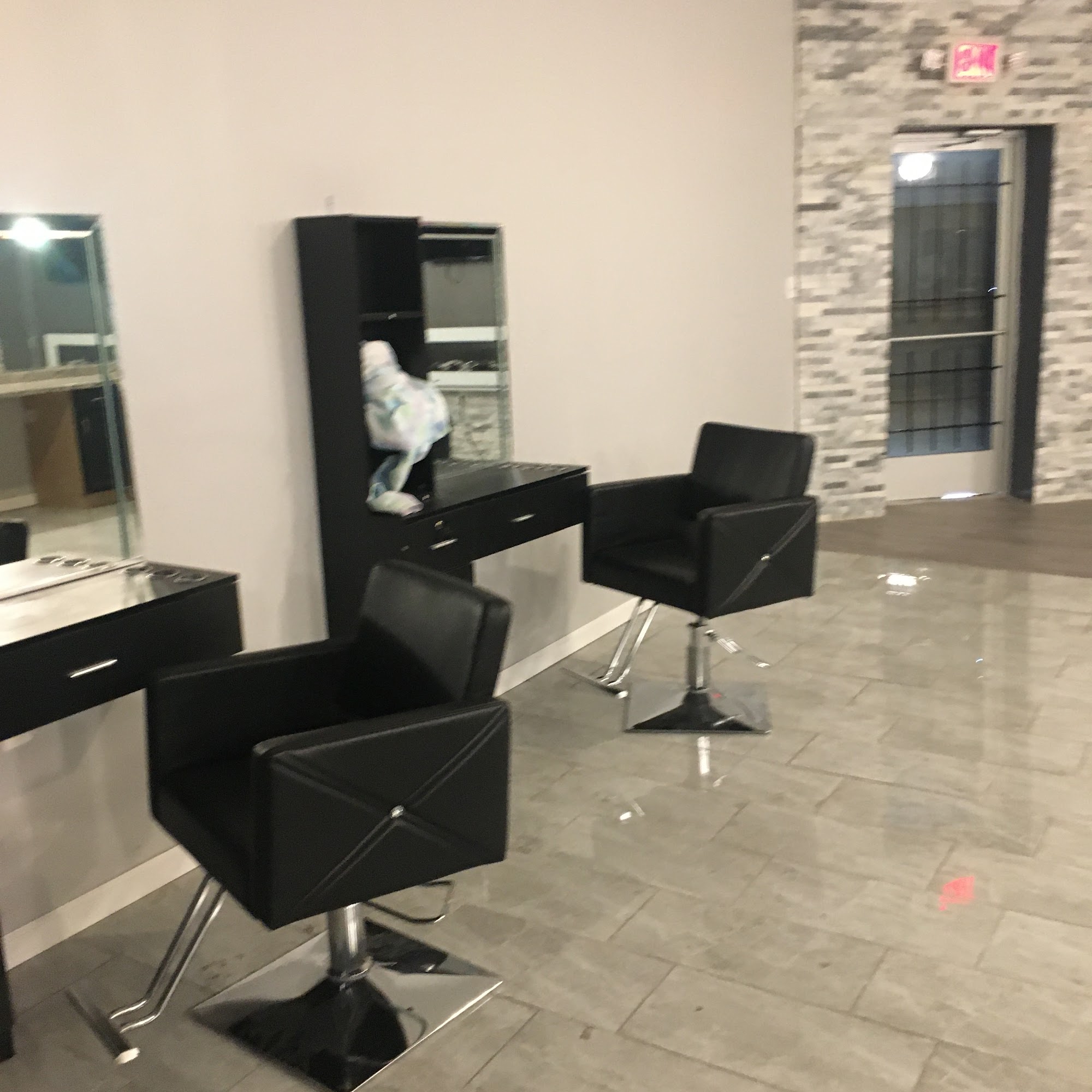 DaBeauty Kit 14100 Fenkell Ave, Detroit Michigan 48227