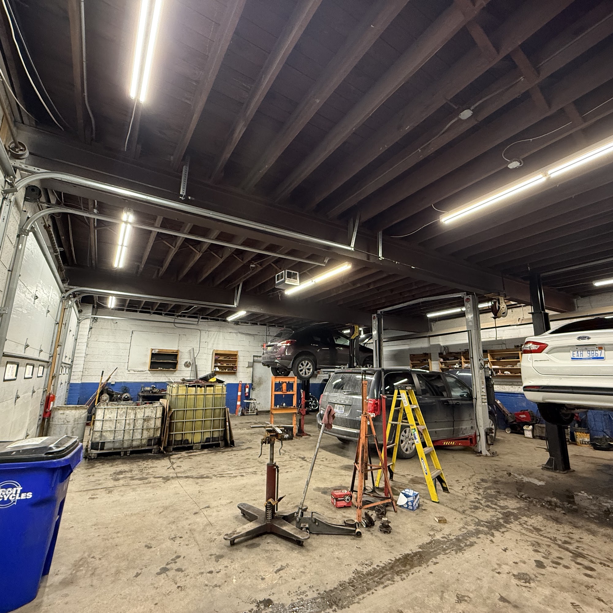 Najeeb's Auto Care Detroit