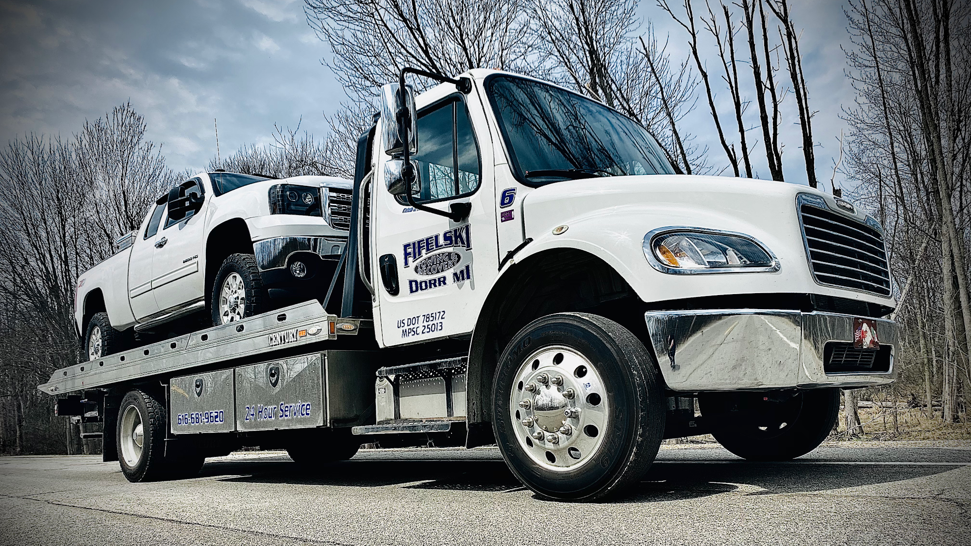 Fifelski Towing & Recovery Dorr