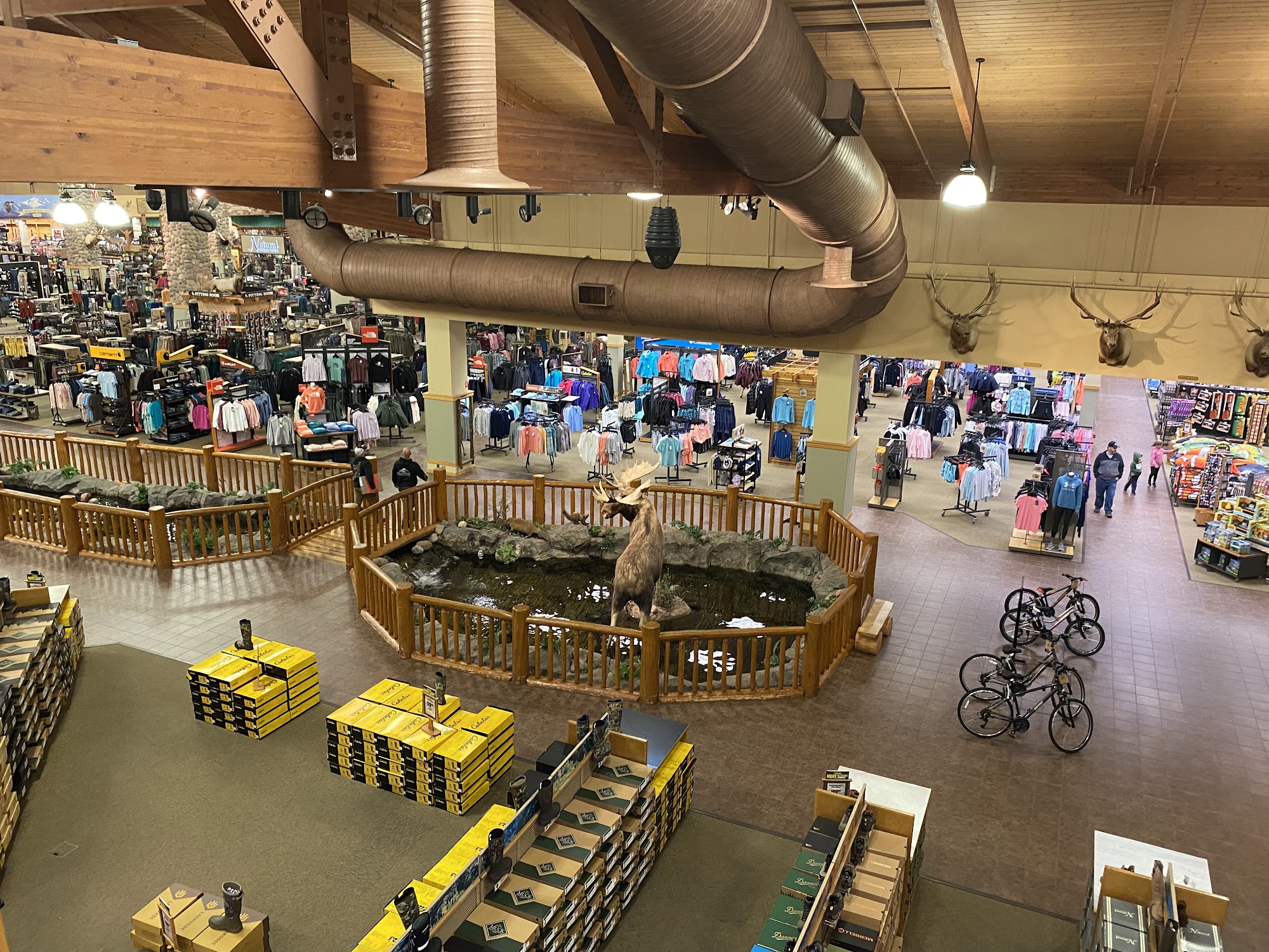 CABELA'S - 110 Cabela Blvd E, Dundee MI - Hours, Directions, Reviews ...