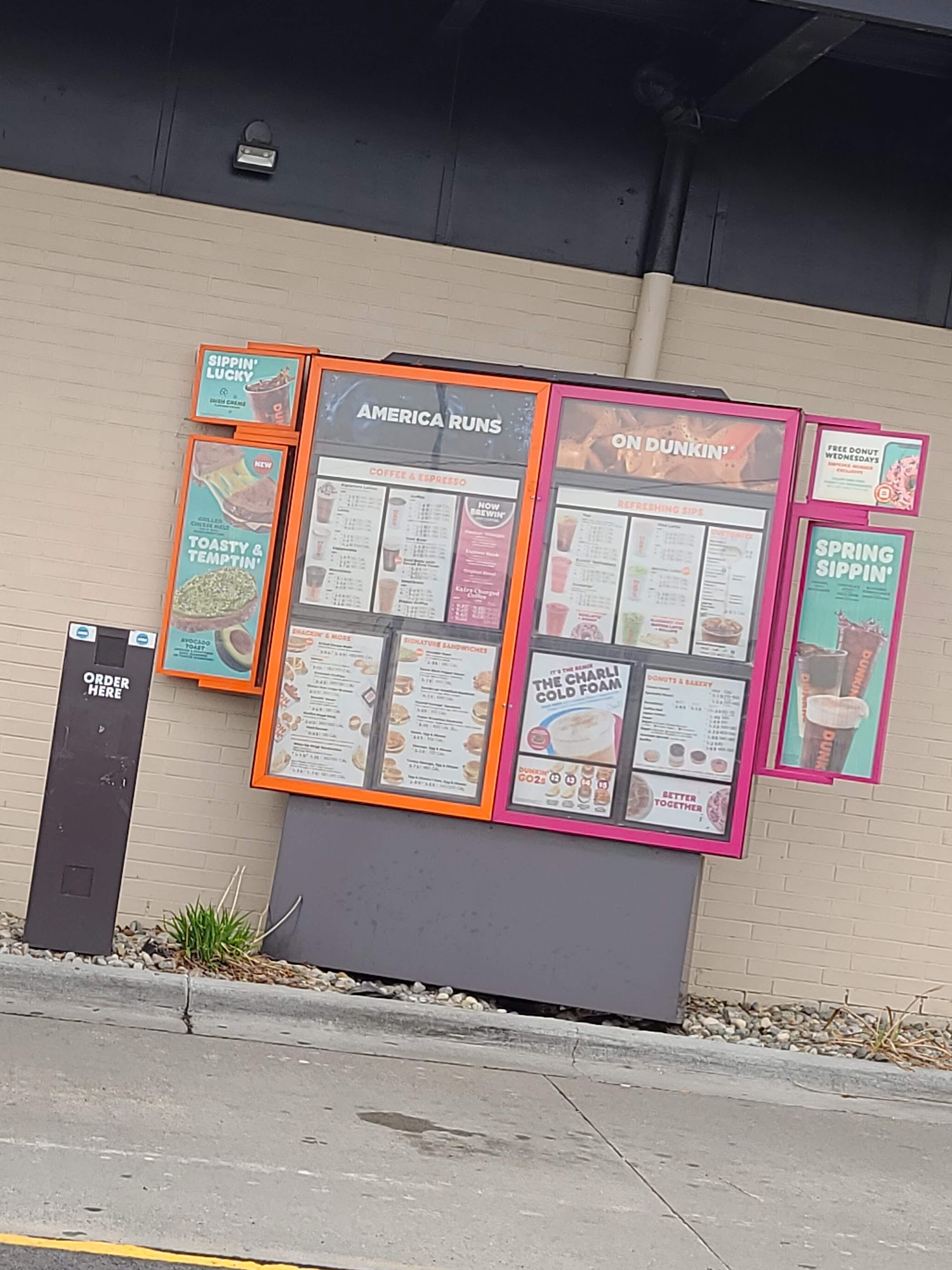 Dunkin' Menu