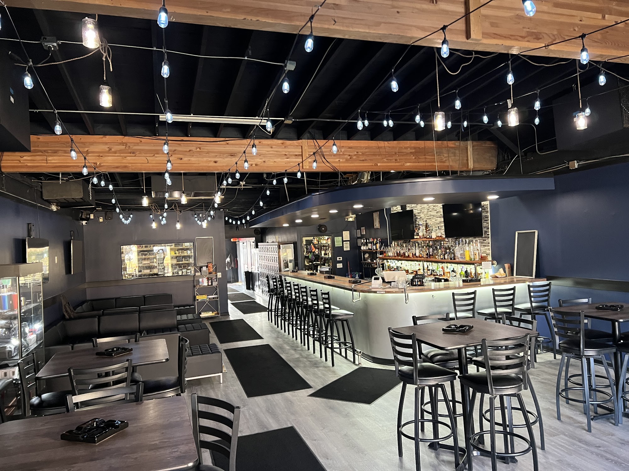 Loft Cigar Lounge Menu