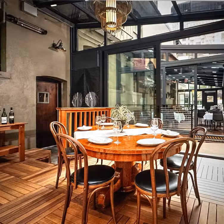 Photo credit: opentable