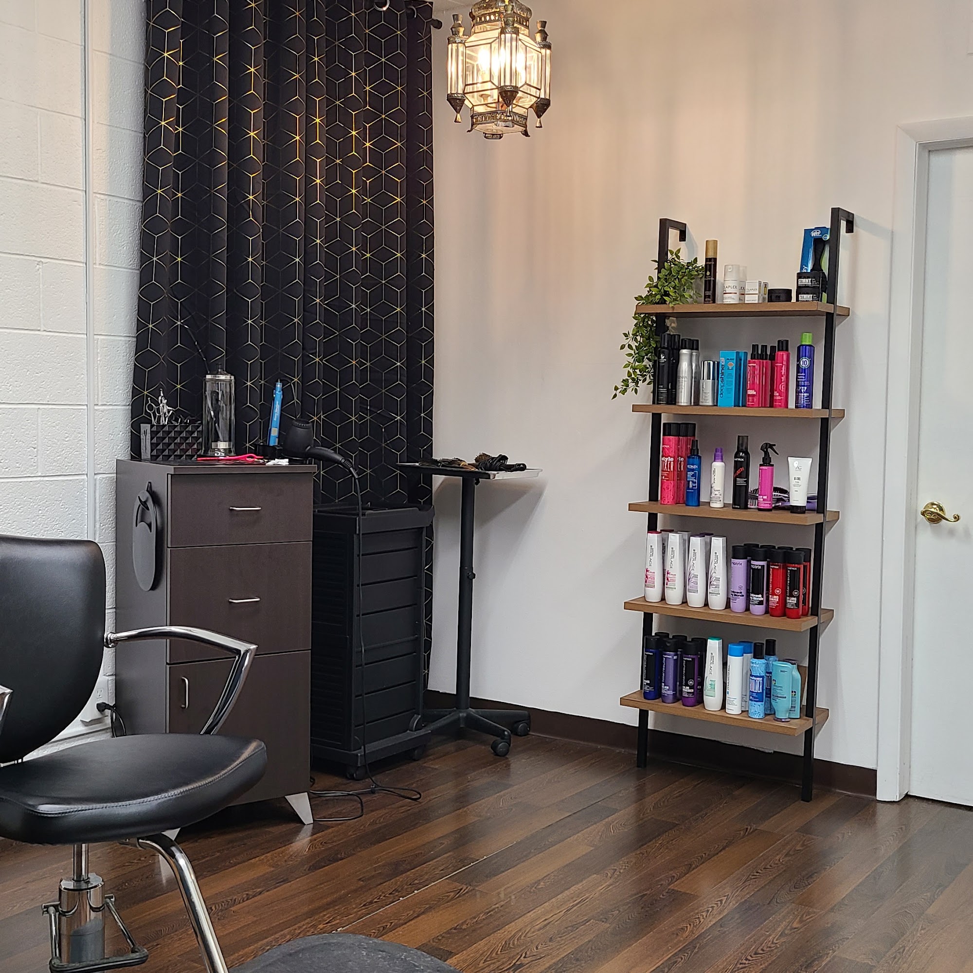 JAE M HAIR ARTISTRY