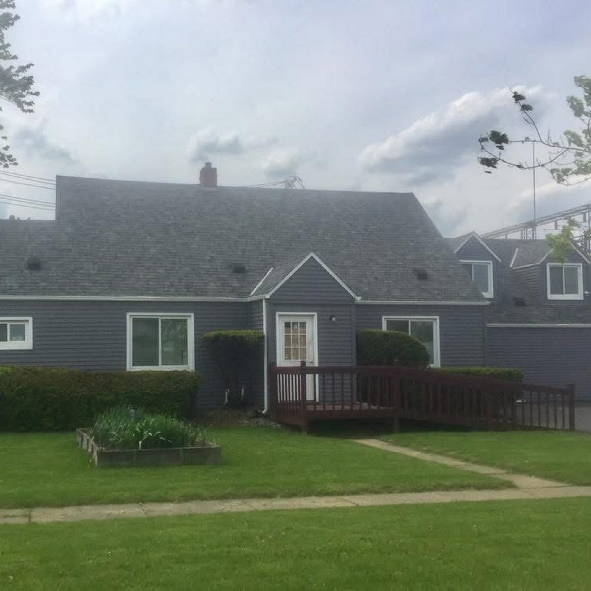 Nelkie Lloyd J DVM 4127 Clio Rd, Flint Michigan 48504