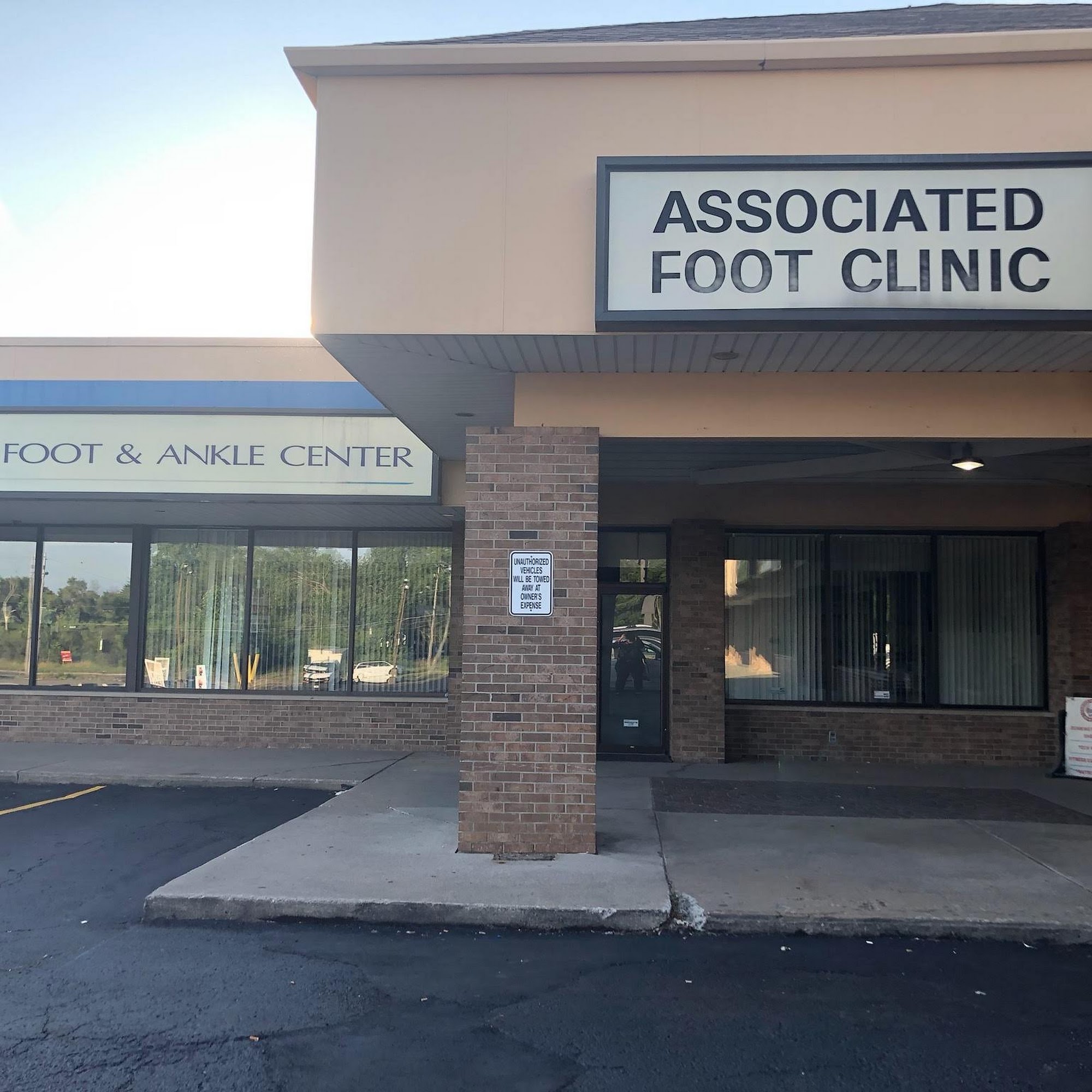 Associated Foot Clinic & Surgery Specialist 915 S Dort Hwy Suite D, Flint Michigan 48503