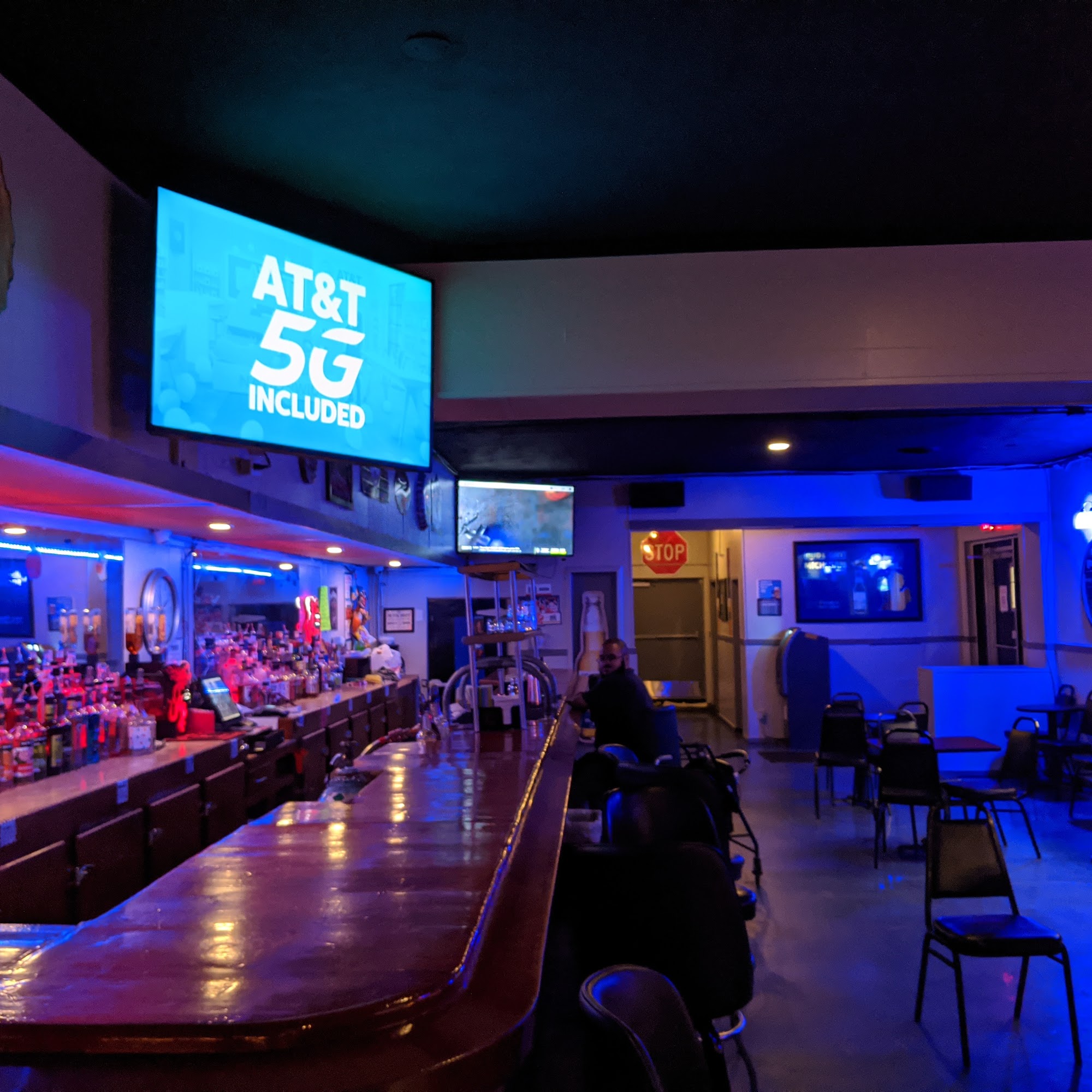 Yanni's West Side Pub 4014 Corunna Rd, Flint