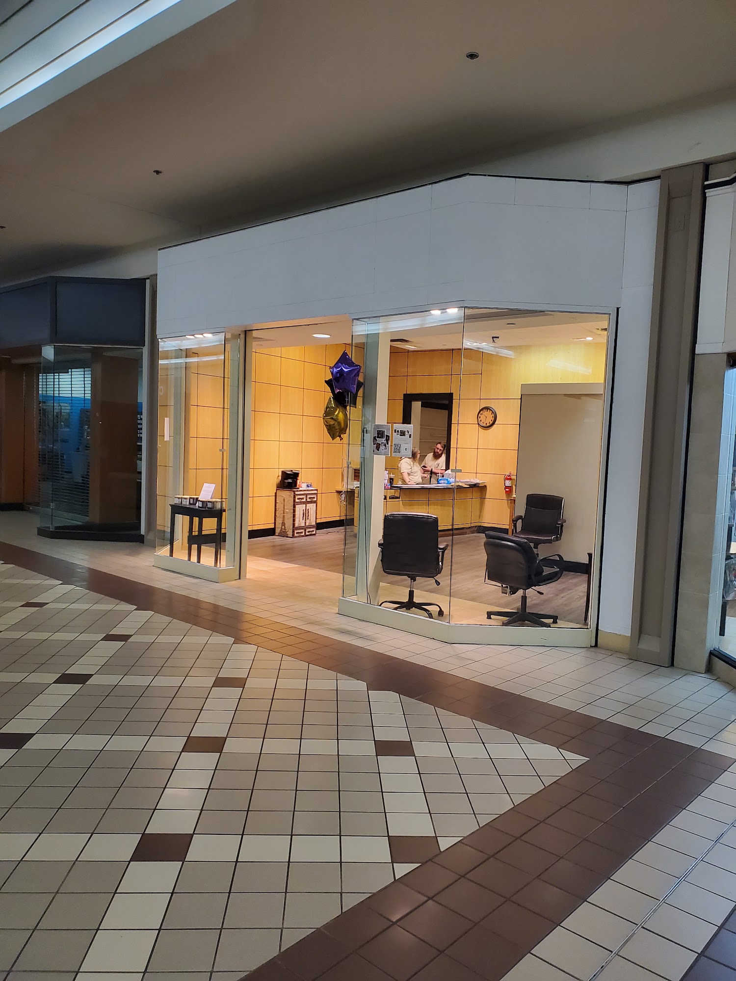 Lizzi Jayd's Salon 4350 24th Ave, Fort Gratiot Township Michigan 48059