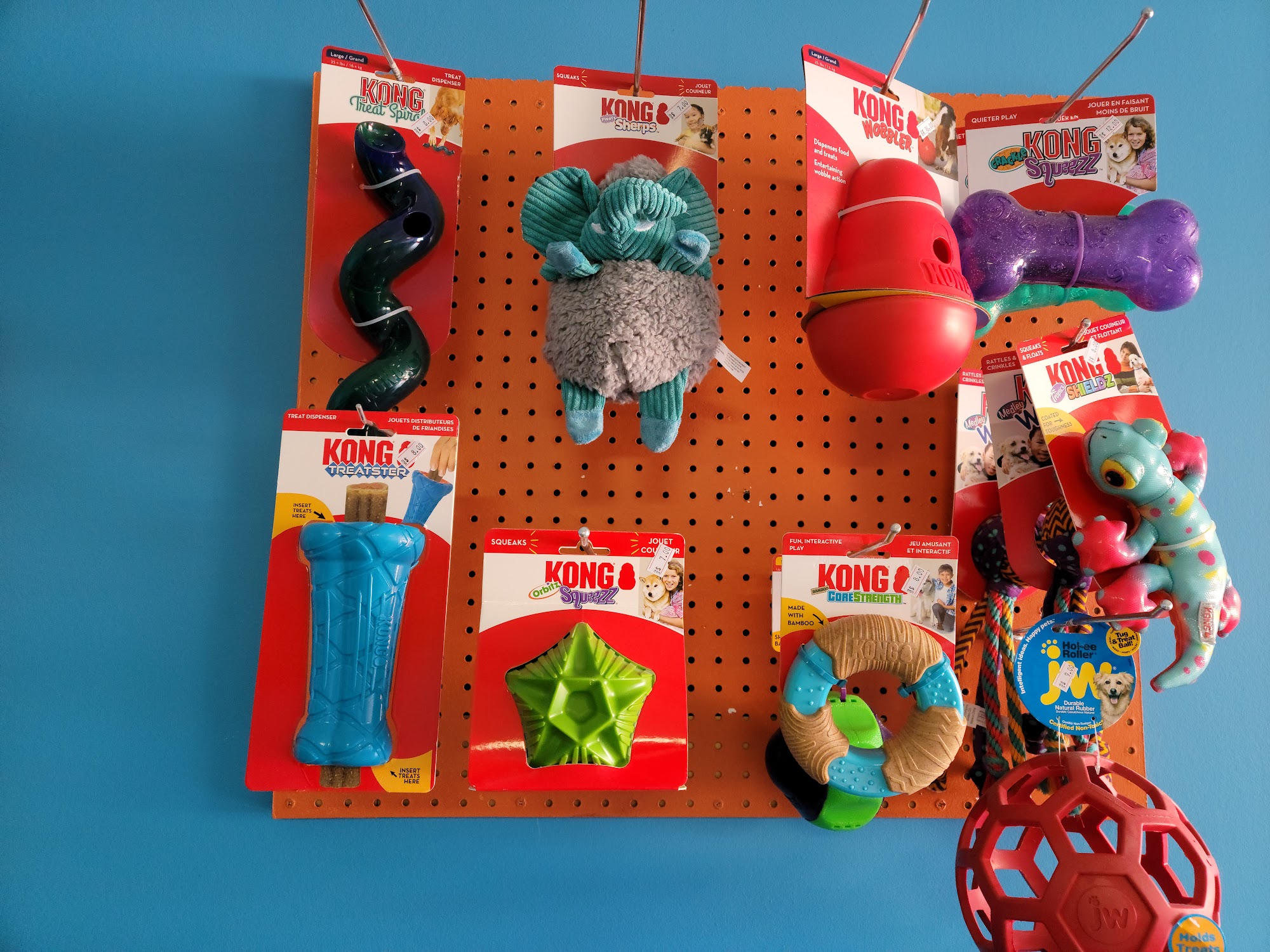 Lucky Dog Too - Training & Enrichment Center Garden City