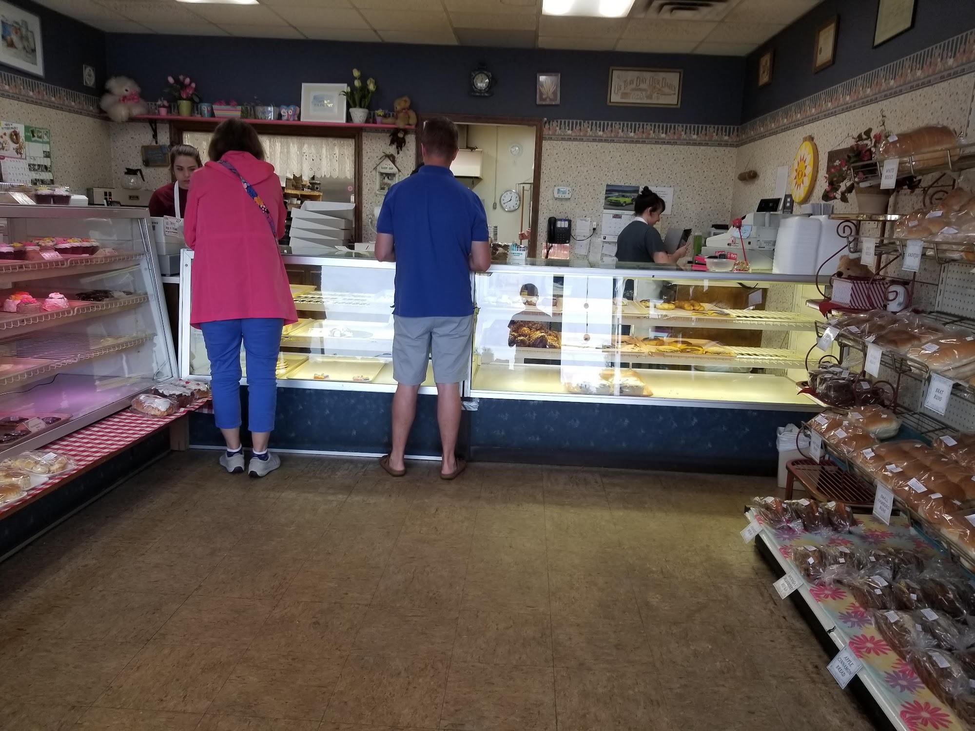 Ida's Pastry Shoppe Menu