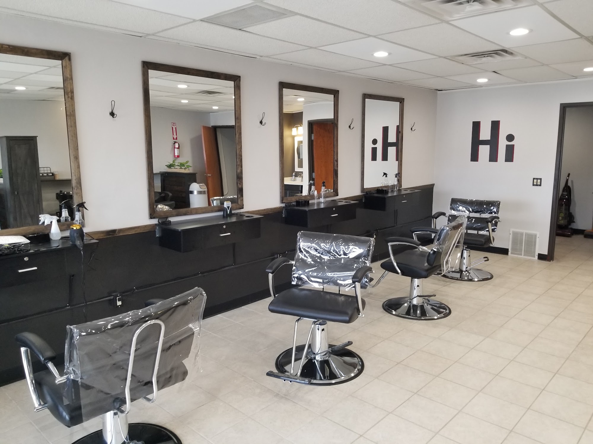 Hi Salon 617 E Saginaw Hwy, Grand Ledge Michigan 48837