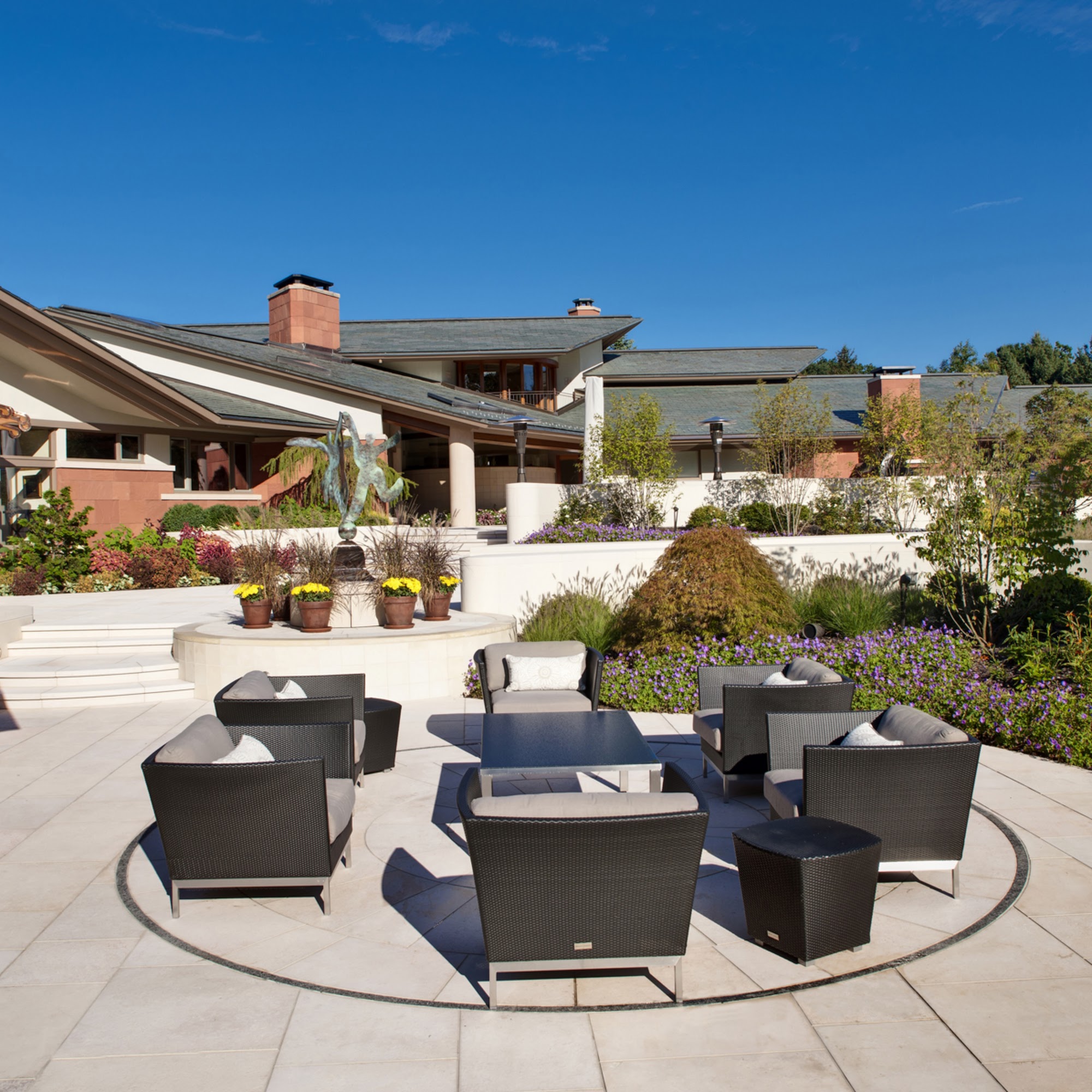 RJM Design Inc.