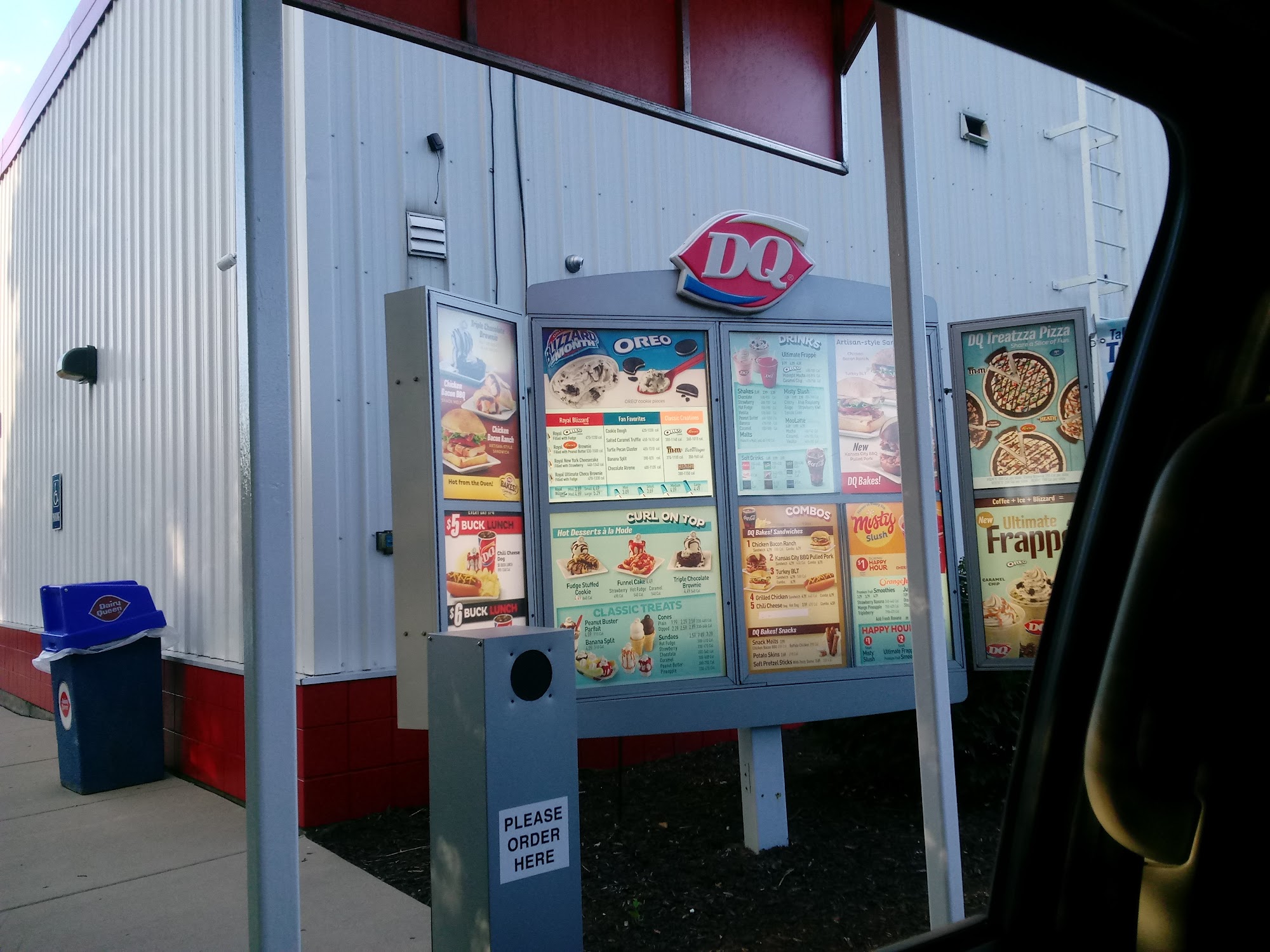 Dairy Queen (Treat) Menu