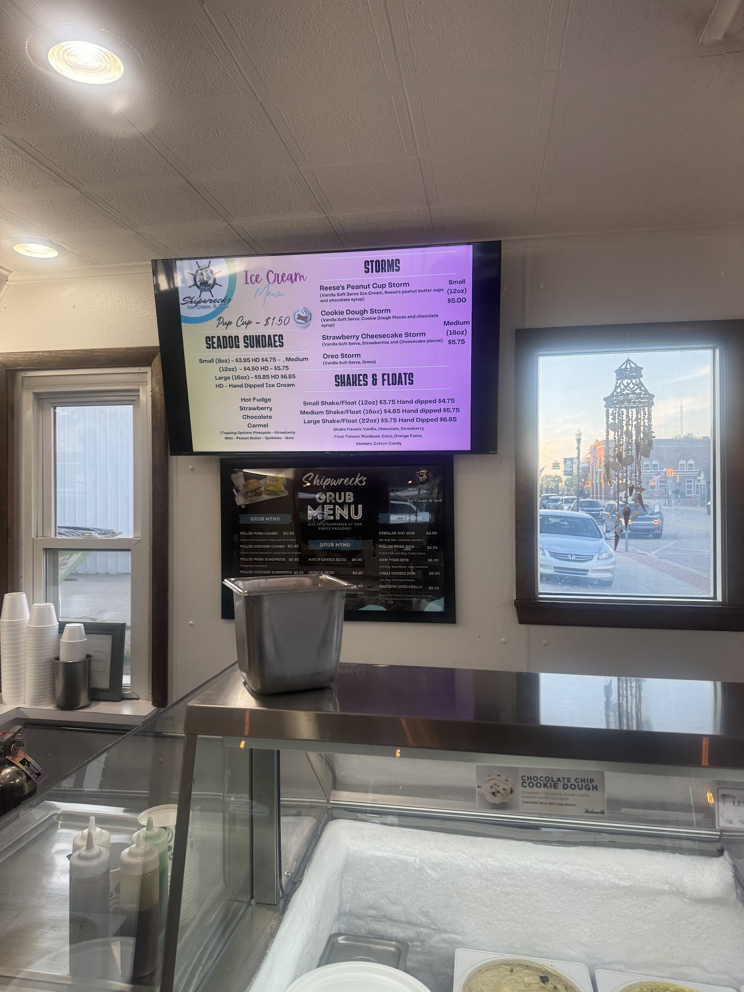 Shipwrecks Ice Cream and Grill Menu